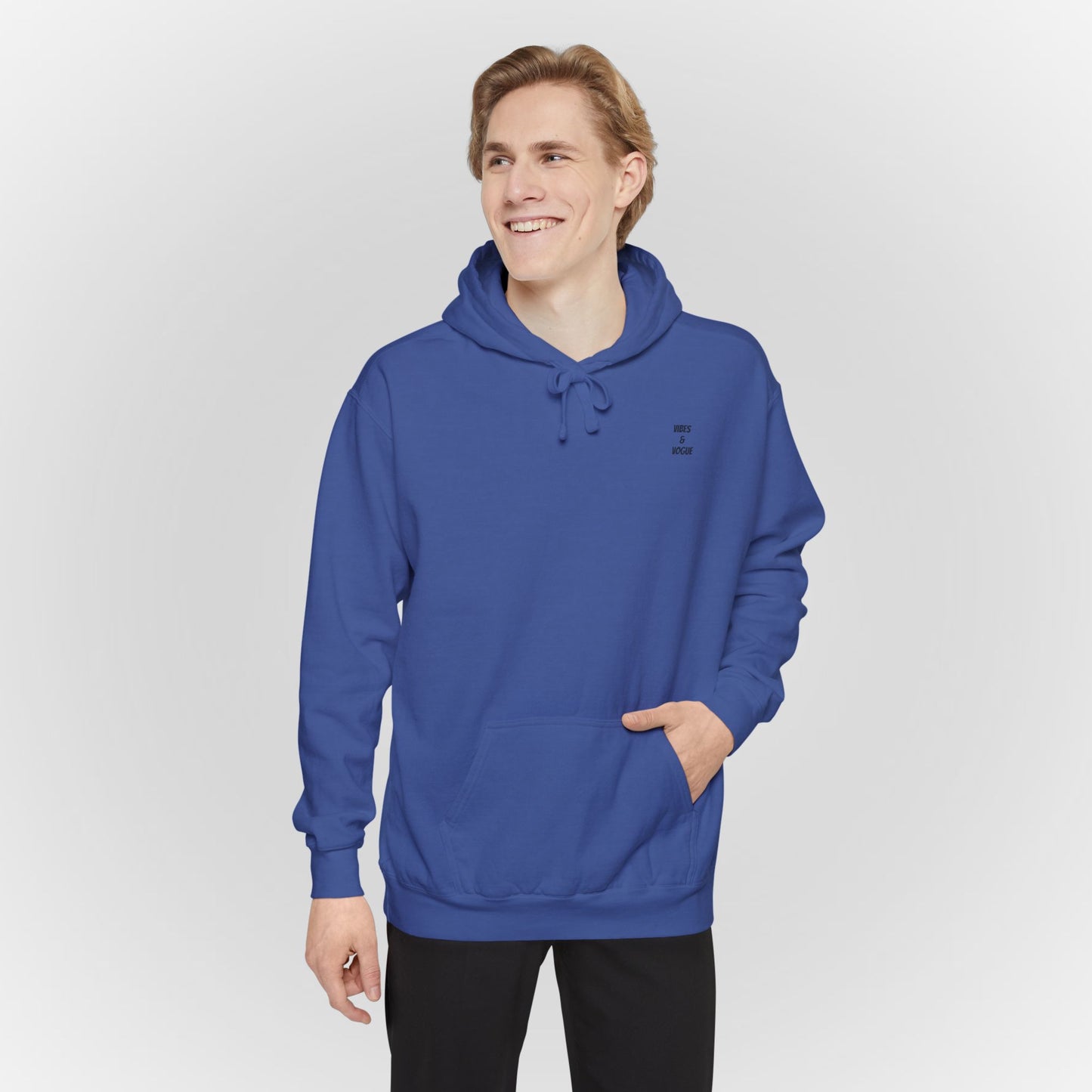 Comfortable Unisex Garment-Dyed Hoodie for Relaxed Days