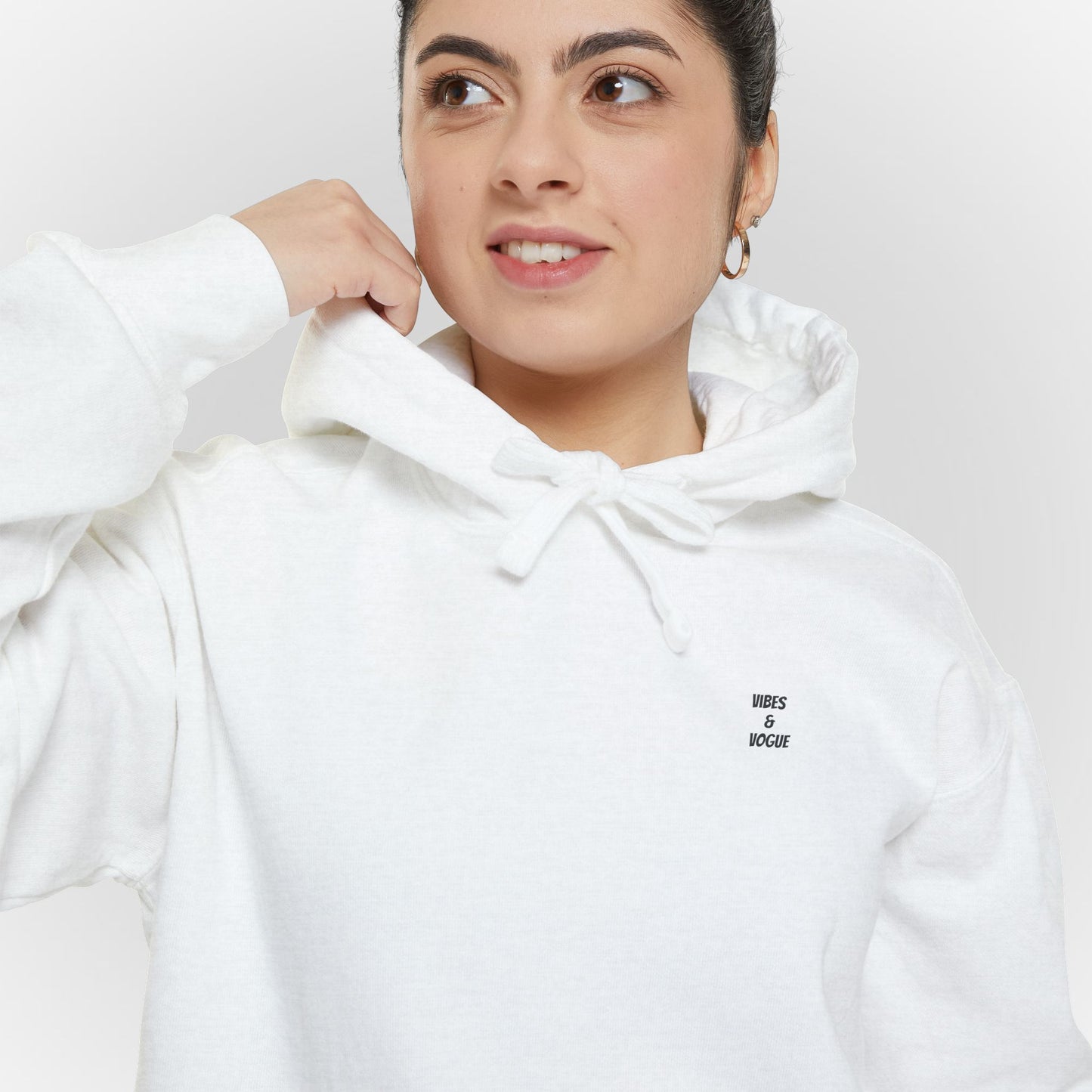 Comfortable Unisex Garment-Dyed Hoodie for Relaxed Days