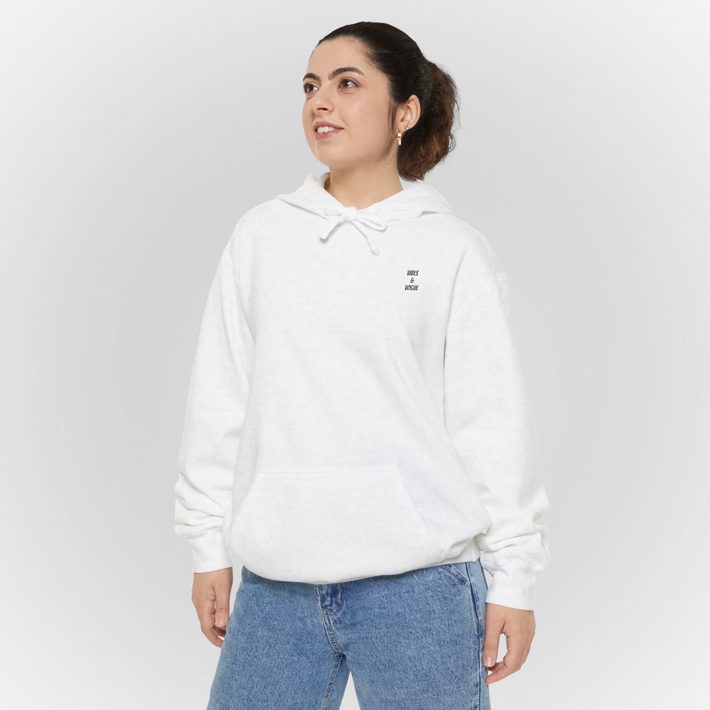 Comfortable Unisex Garment-Dyed Hoodie for Relaxed Days
