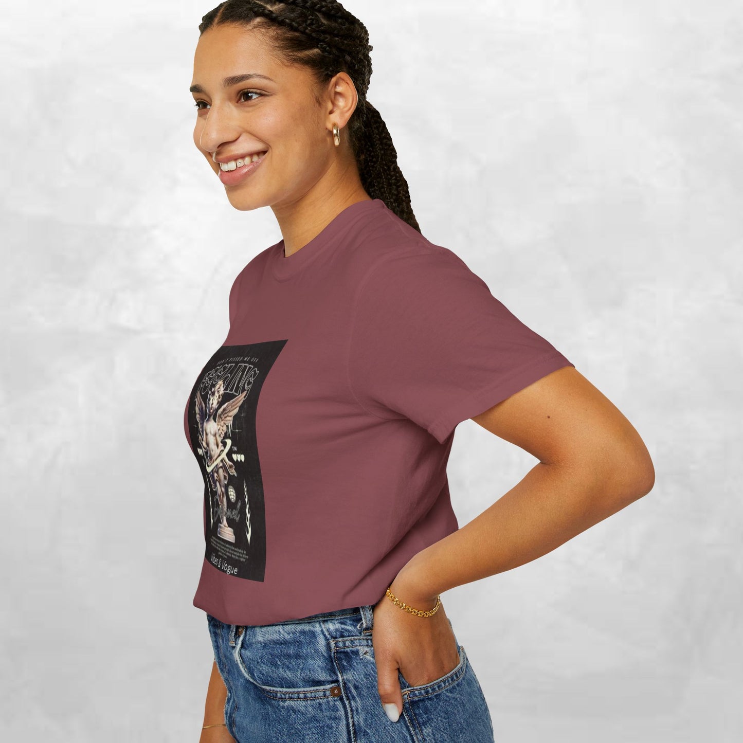 Vintage-Inspired Angel Graphic T-Shirt - Perfect for Casual Wear, Gift for Music Lovers, Cute Outfit Idea, Retro Design, Cozy Everyday Tee