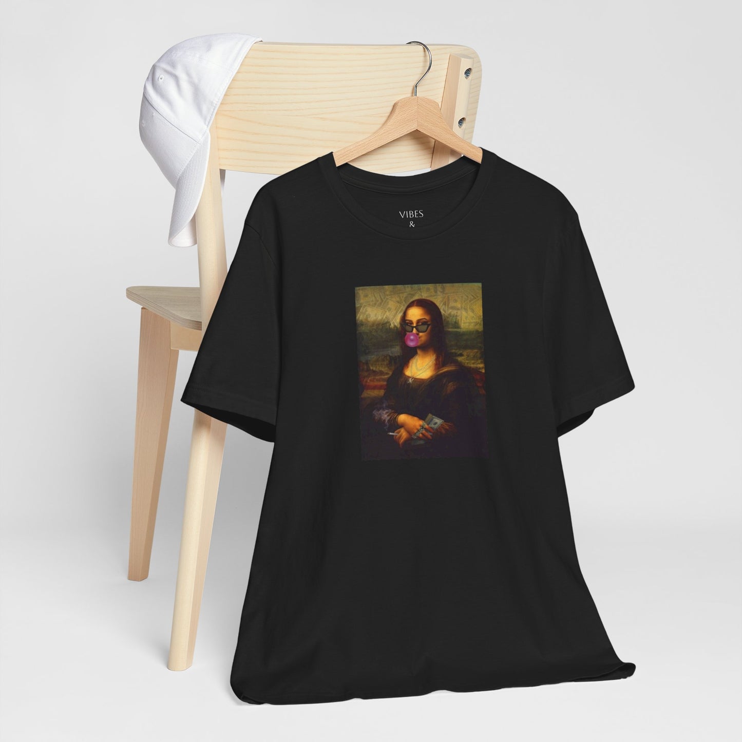 Mona Lisa Fun Tee, Artistic Short Sleeve Tee, Unique Graphic T-Shirt, Trendy Art Shirt, Gift for Art Lovers