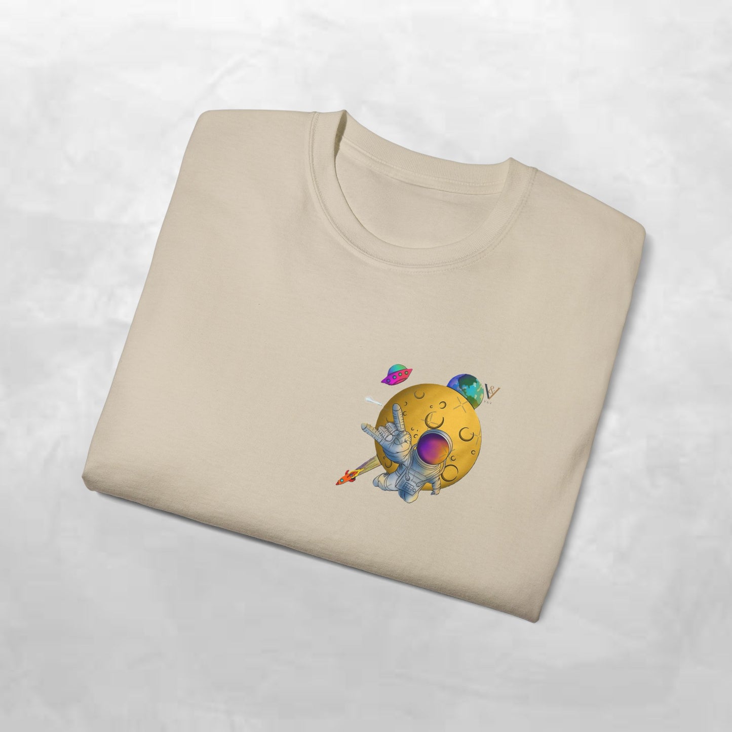 Funny Graphic Tee – "Happy Taco" Design for Food Lovers