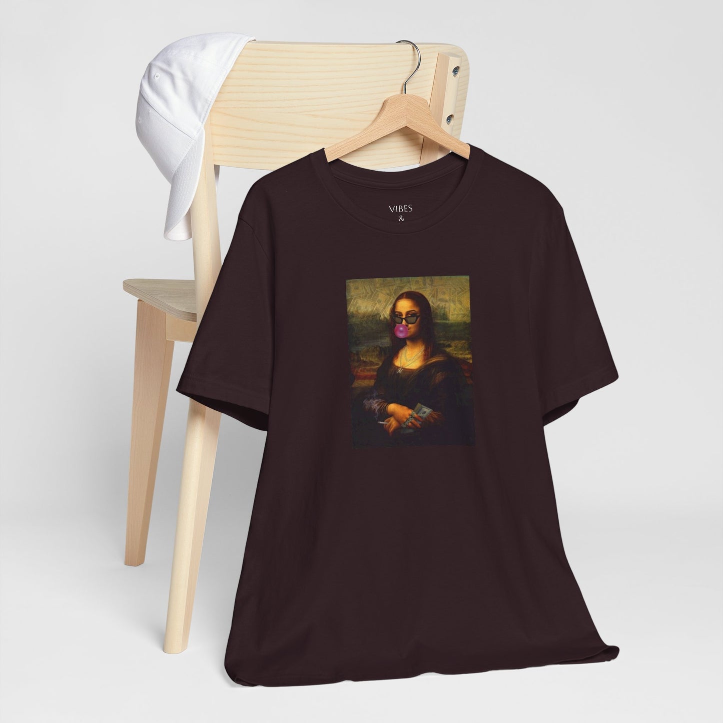 Mona Lisa Fun Tee, Artistic Short Sleeve Tee, Unique Graphic T-Shirt, Trendy Art Shirt, Gift for Art Lovers