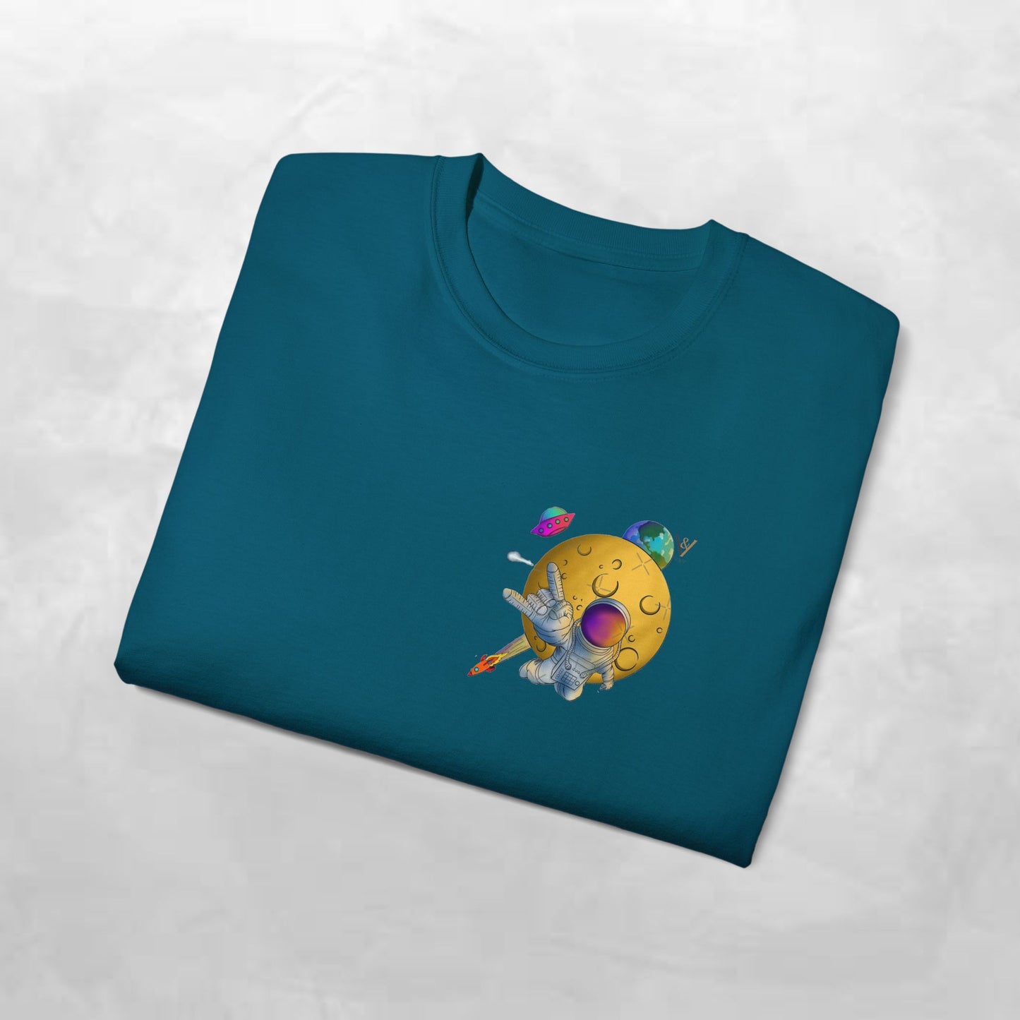 Funny Graphic Tee – "Happy Taco" Design for Food Lovers