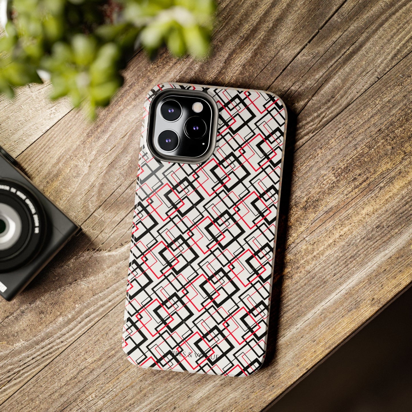 Stylish Geometric Tough Phone Case - Modern Design for Trendsetters