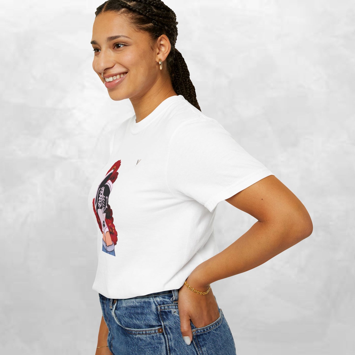 Trendy Graphic Tee with Floral Design, Unisex T-shirt, Streetwear Style, Casual Wear, Perfect for Summer