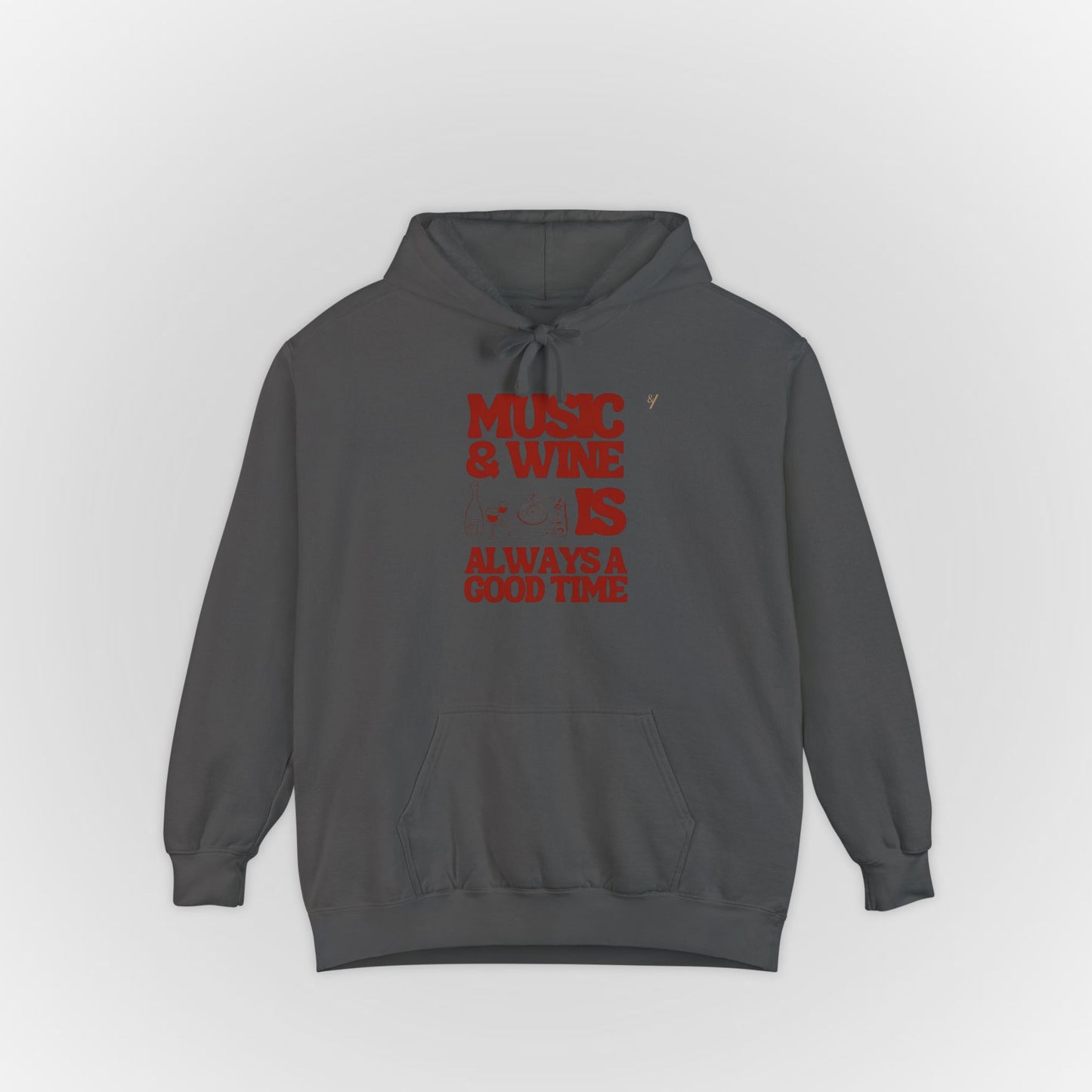 Comfortable Unisex Garment-Dyed Hoodie for Relaxed Days