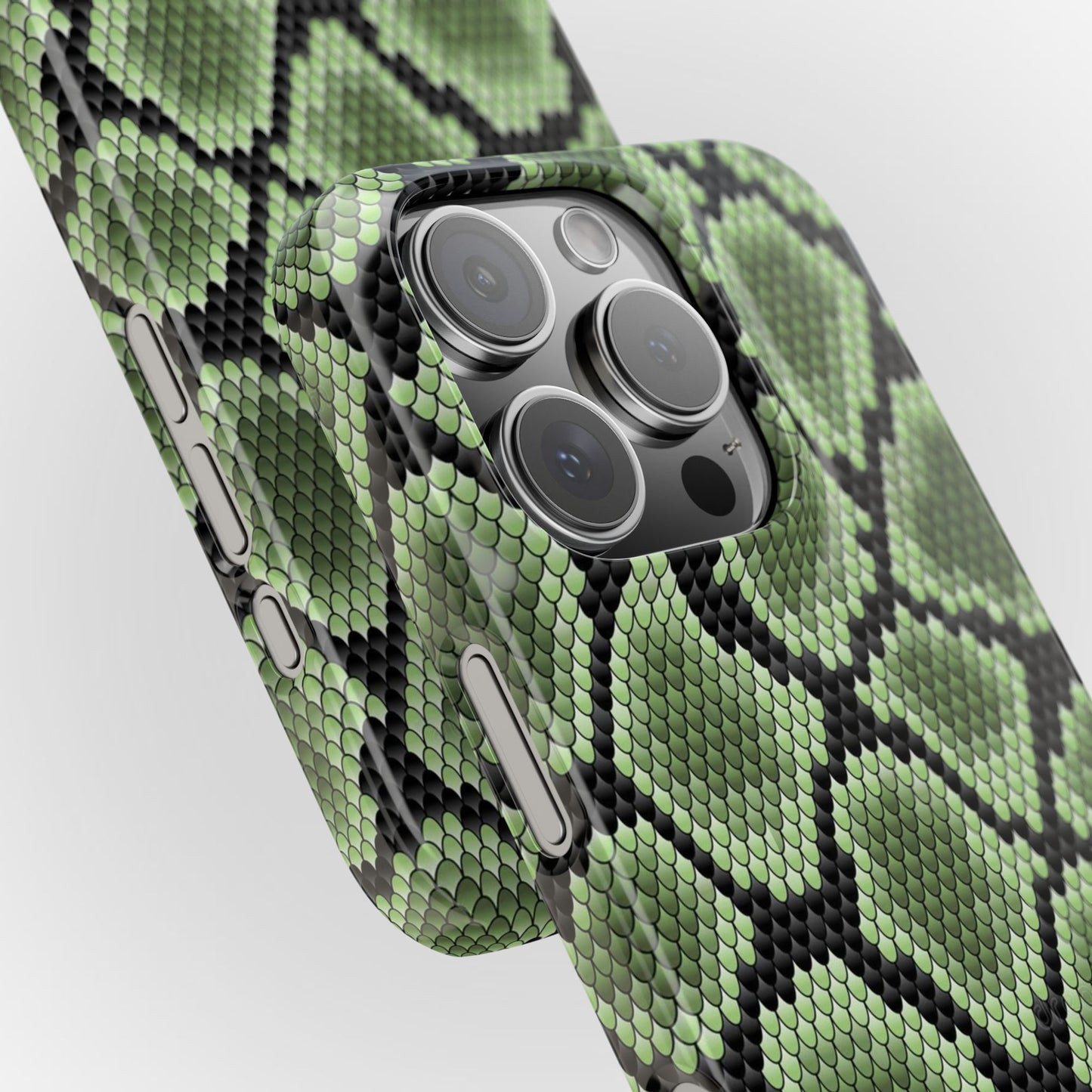 Sleek Green Snake Skin Slim Phone Case - Stylish & Protective for All Occasions