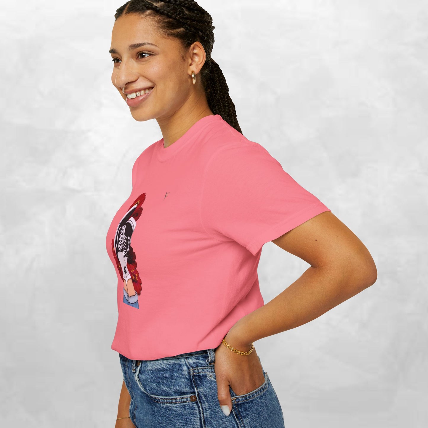 Trendy Graphic Tee with Floral Design, Unisex T-shirt, Streetwear Style, Casual Wear, Perfect for Summer