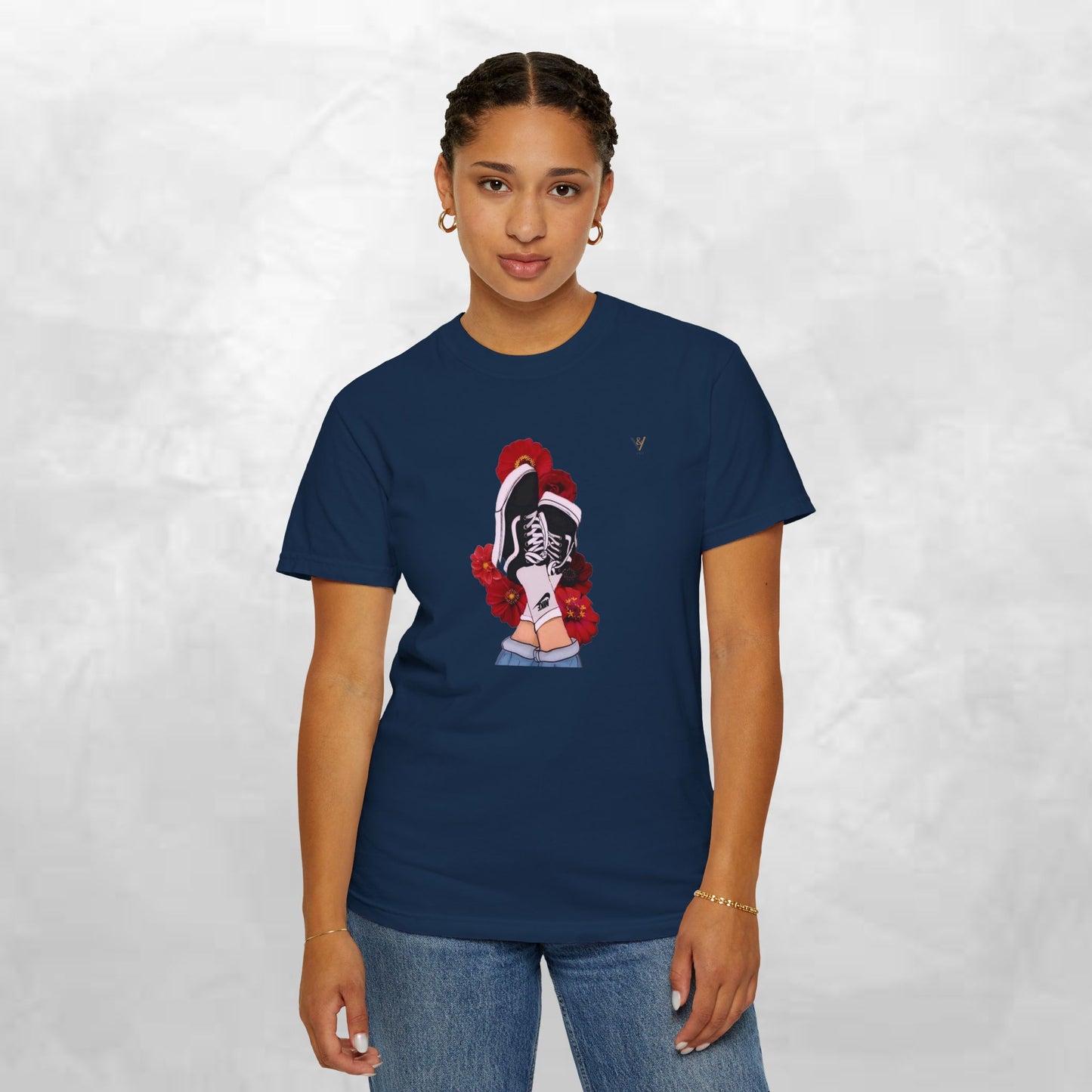 Trendy Graphic Tee with Floral Design, Unisex T-shirt, Streetwear Style, Casual Wear, Perfect for Summer