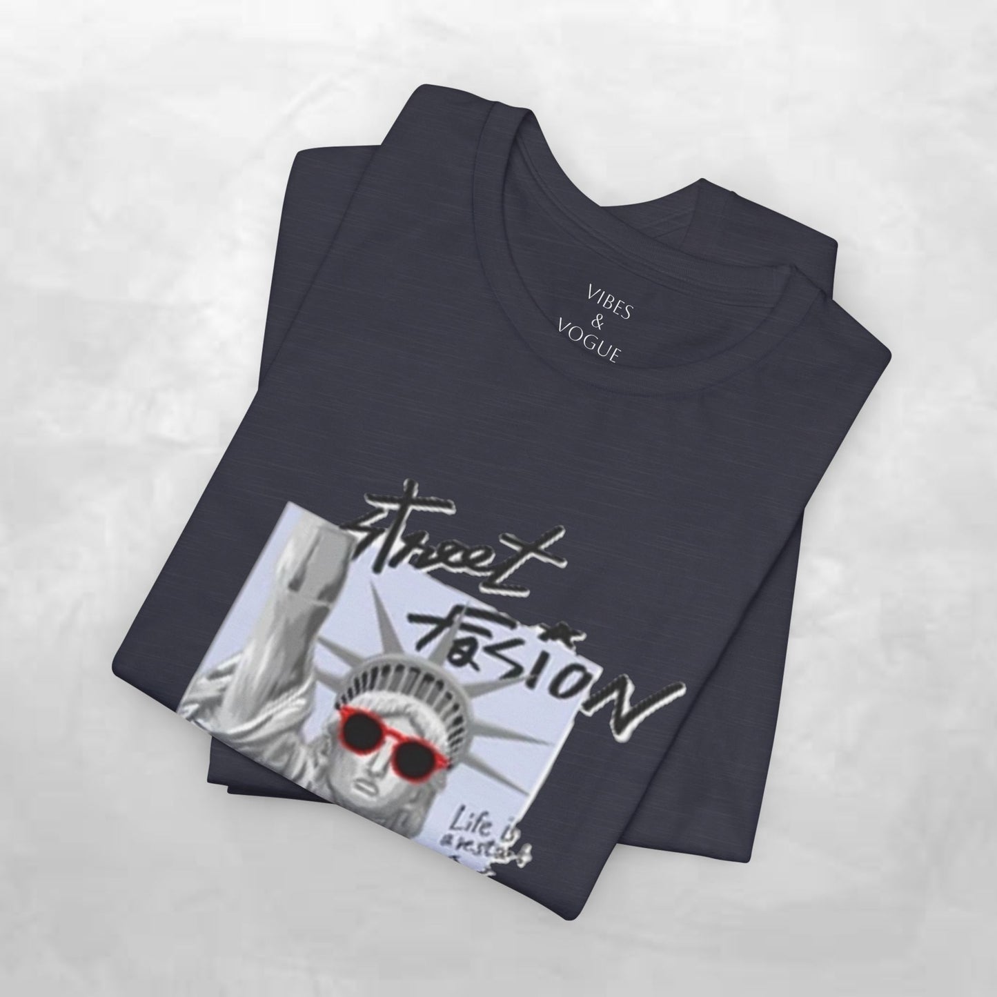 Statue of Liberty Graphic Tee, NYC Pride Shirt, Unisex Casual Wear, Summer Fashion, Unique Gift for Travelers