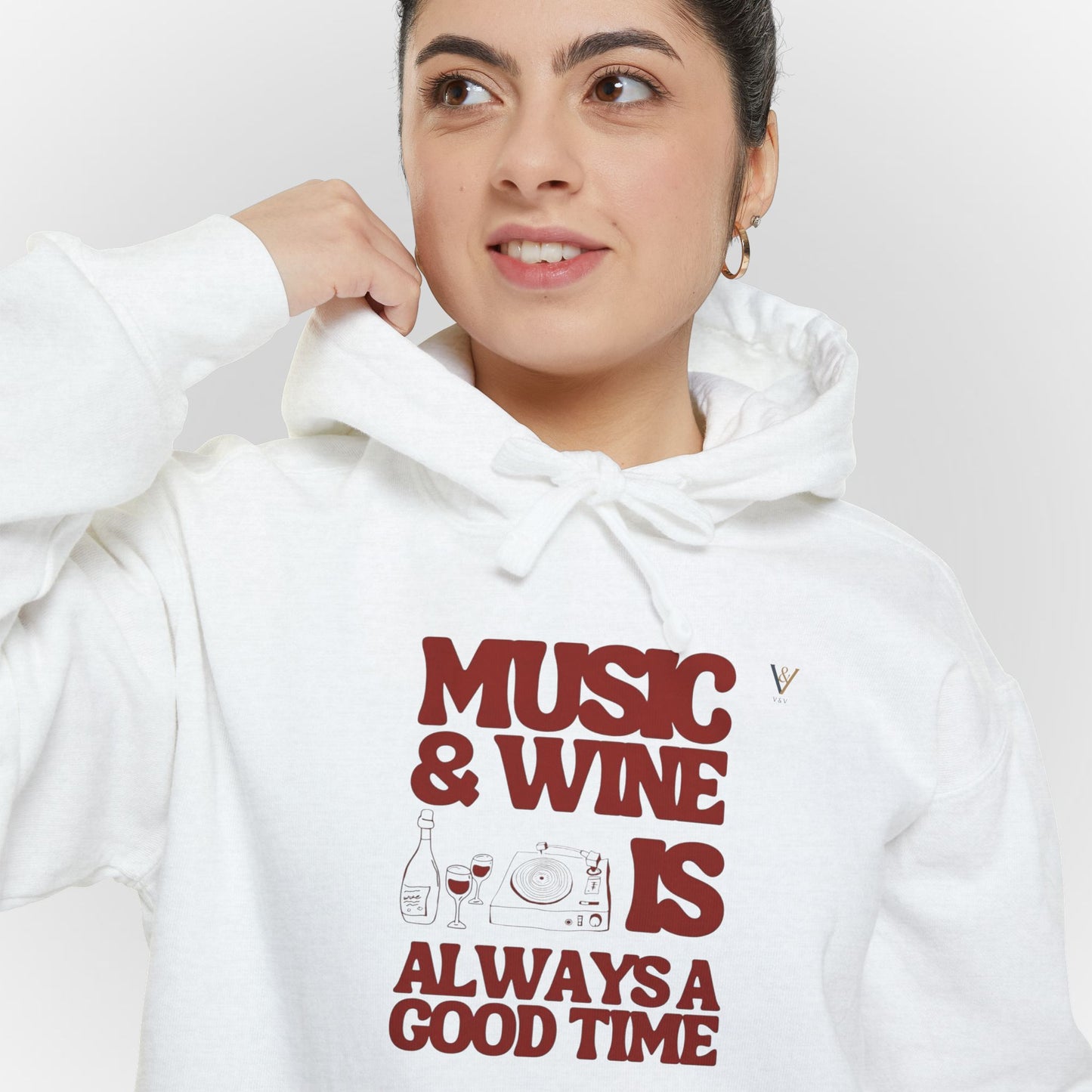 Comfortable Unisex Garment-Dyed Hoodie for Relaxed Days