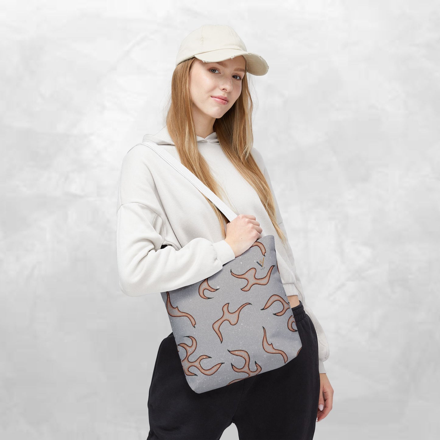 Stylish AOP Tote Bag - Trendy Reusable Shopping Bag, Casual Handbag, Gift for Her, Eco-friendly Tote, Everyday Carryall