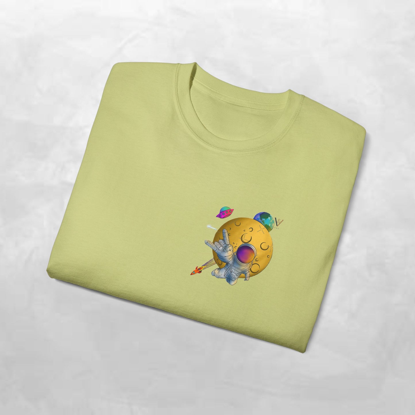Funny Graphic Tee – "Happy Taco" Design for Food Lovers