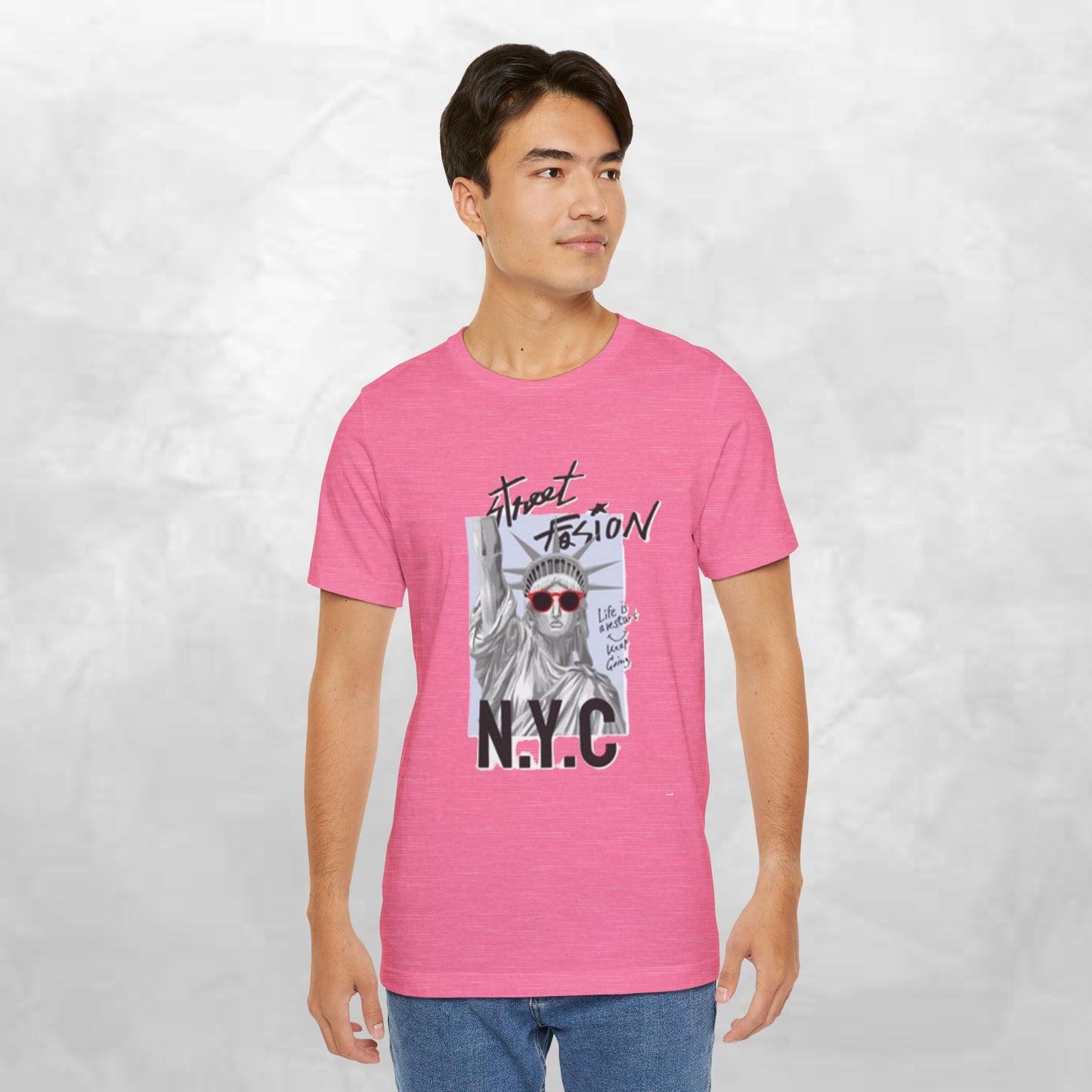 Statue of Liberty Graphic Tee, NYC Pride Shirt, Unisex Casual Wear, Summer Fashion, Unique Gift for Travelers