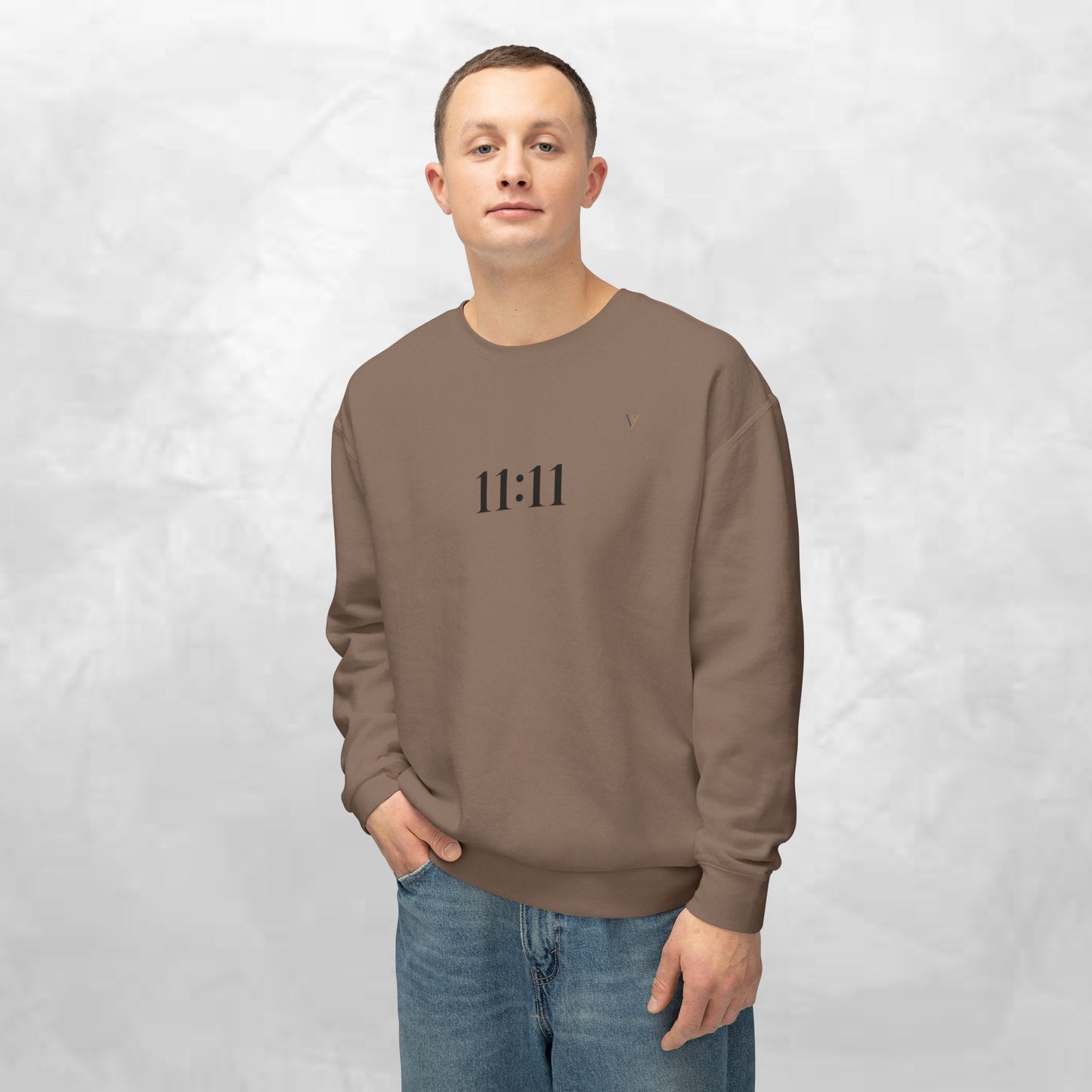 Cool Pigeon Graphic Crewneck Sweatshirt for Trendy Vibes
