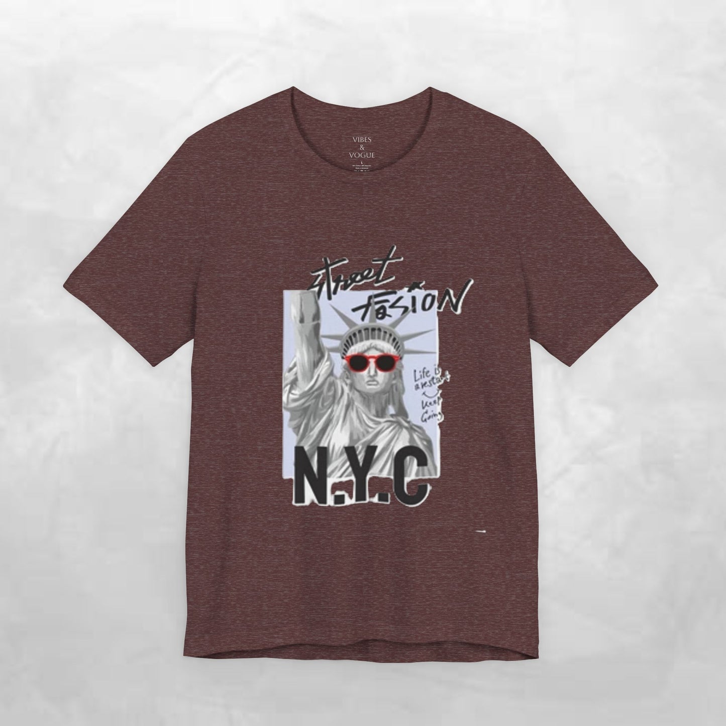 Statue of Liberty Graphic Tee, NYC Pride Shirt, Unisex Casual Wear, Summer Fashion, Unique Gift for Travelers