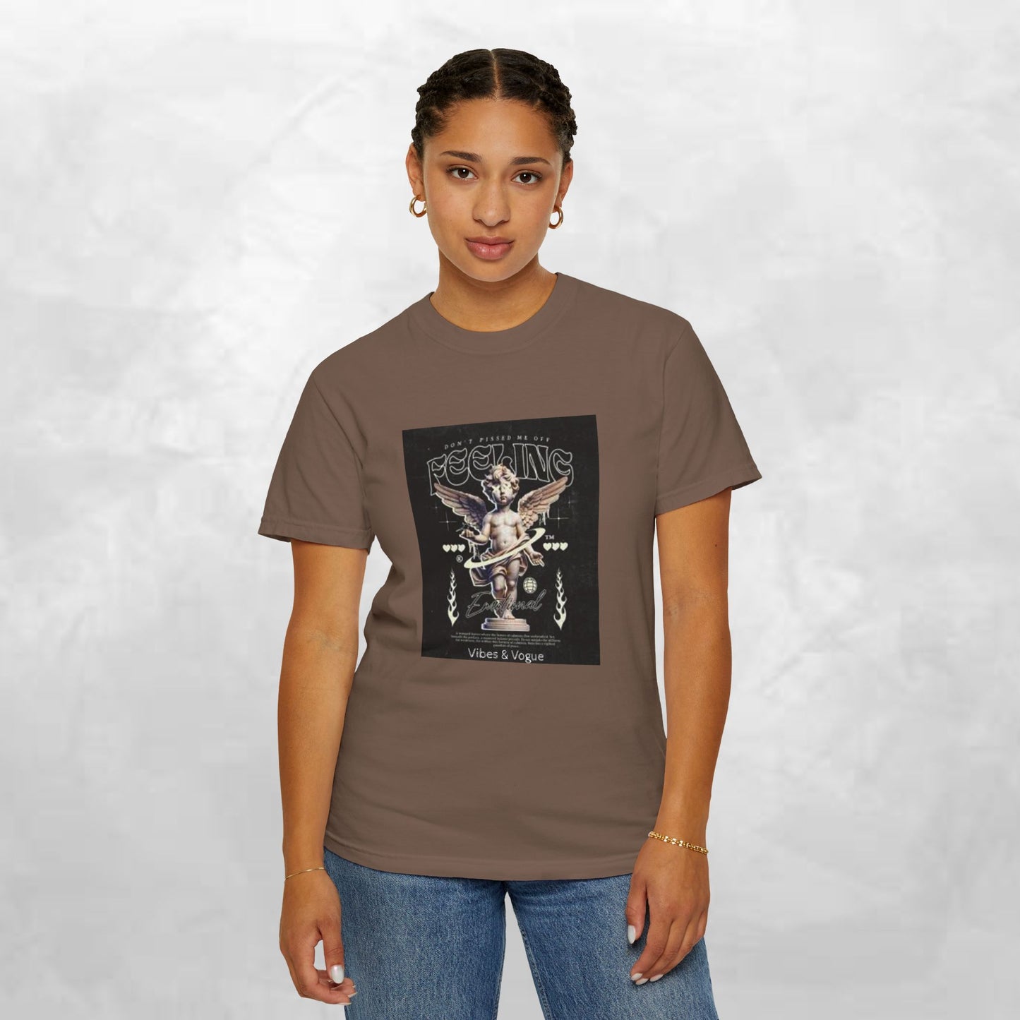Vintage-Inspired Angel Graphic T-Shirt - Perfect for Casual Wear, Gift for Music Lovers, Cute Outfit Idea, Retro Design, Cozy Everyday Tee