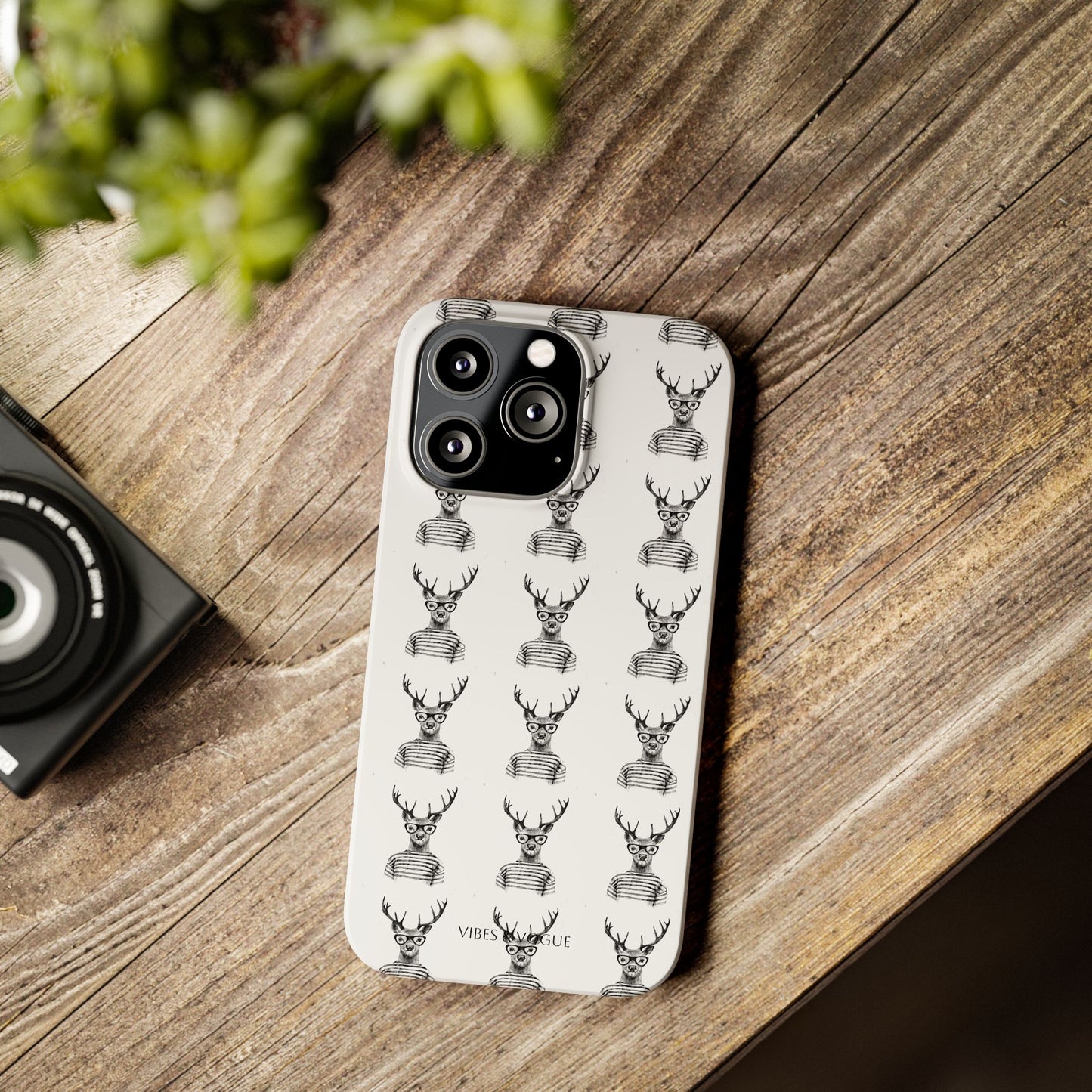 Stylish Slim Phone Case with Cool Stag Design