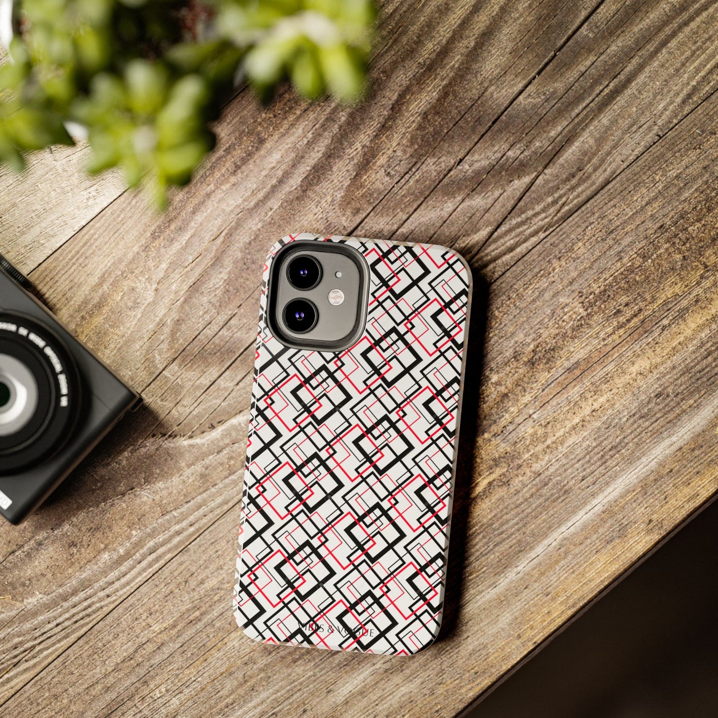 Stylish Geometric Tough Phone Case - Modern Design for Trendsetters