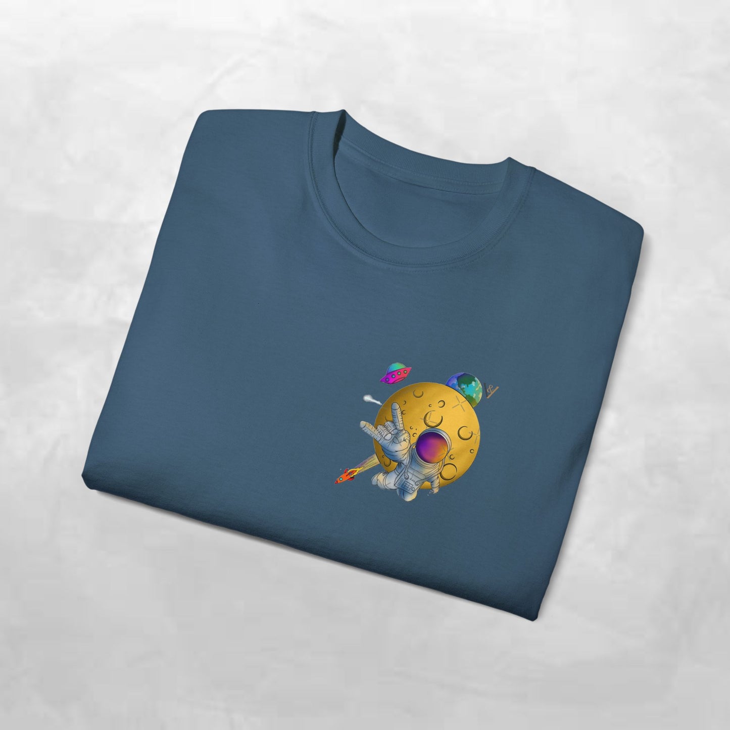 Funny Graphic Tee – "Happy Taco" Design for Food Lovers