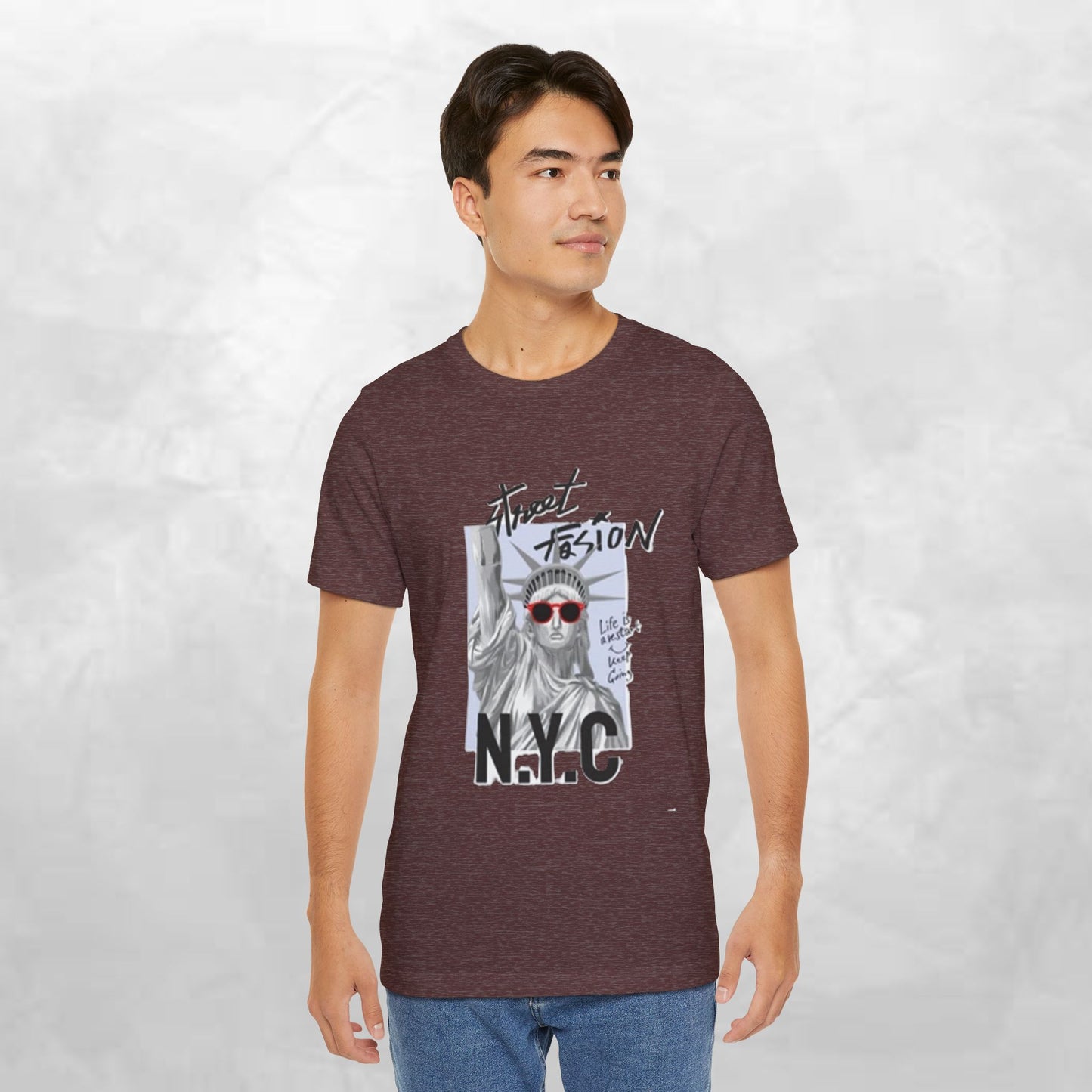 Statue of Liberty Graphic Tee, NYC Pride Shirt, Unisex Casual Wear, Summer Fashion, Unique Gift for Travelers