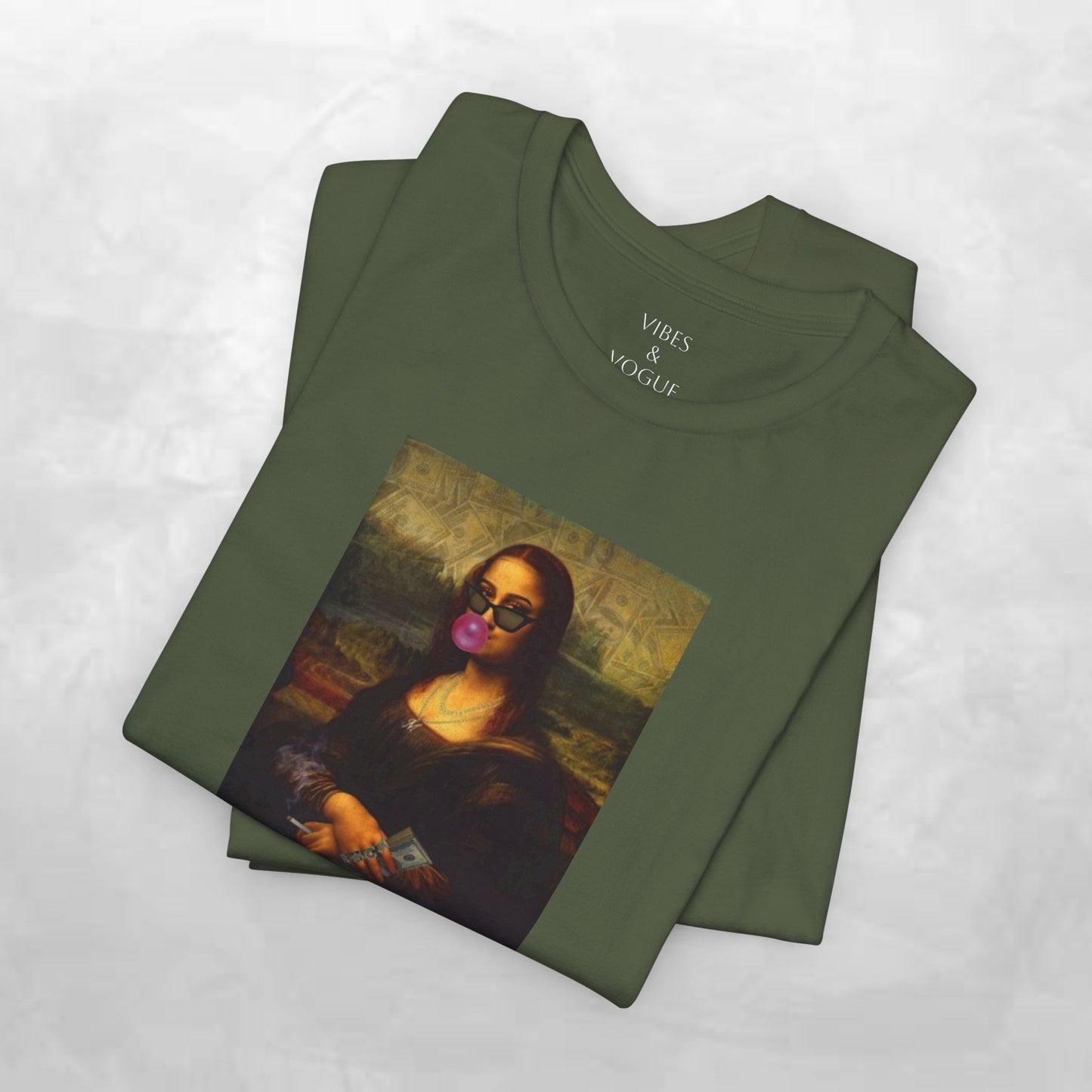 Mona Lisa Fun Tee, Artistic Short Sleeve Tee, Unique Graphic T-Shirt, Trendy Art Shirt, Gift for Art Lovers