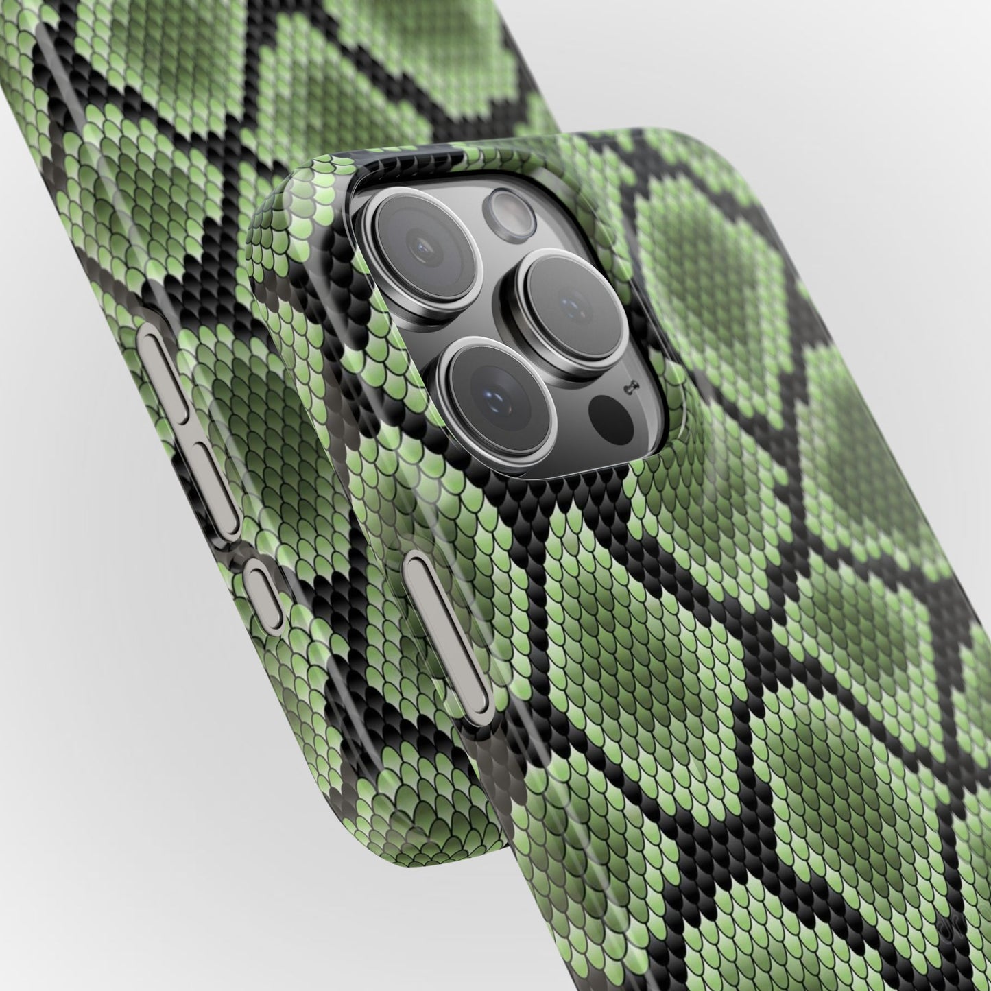 Sleek Green Snake Skin Slim Phone Case - Stylish & Protective for All Occasions