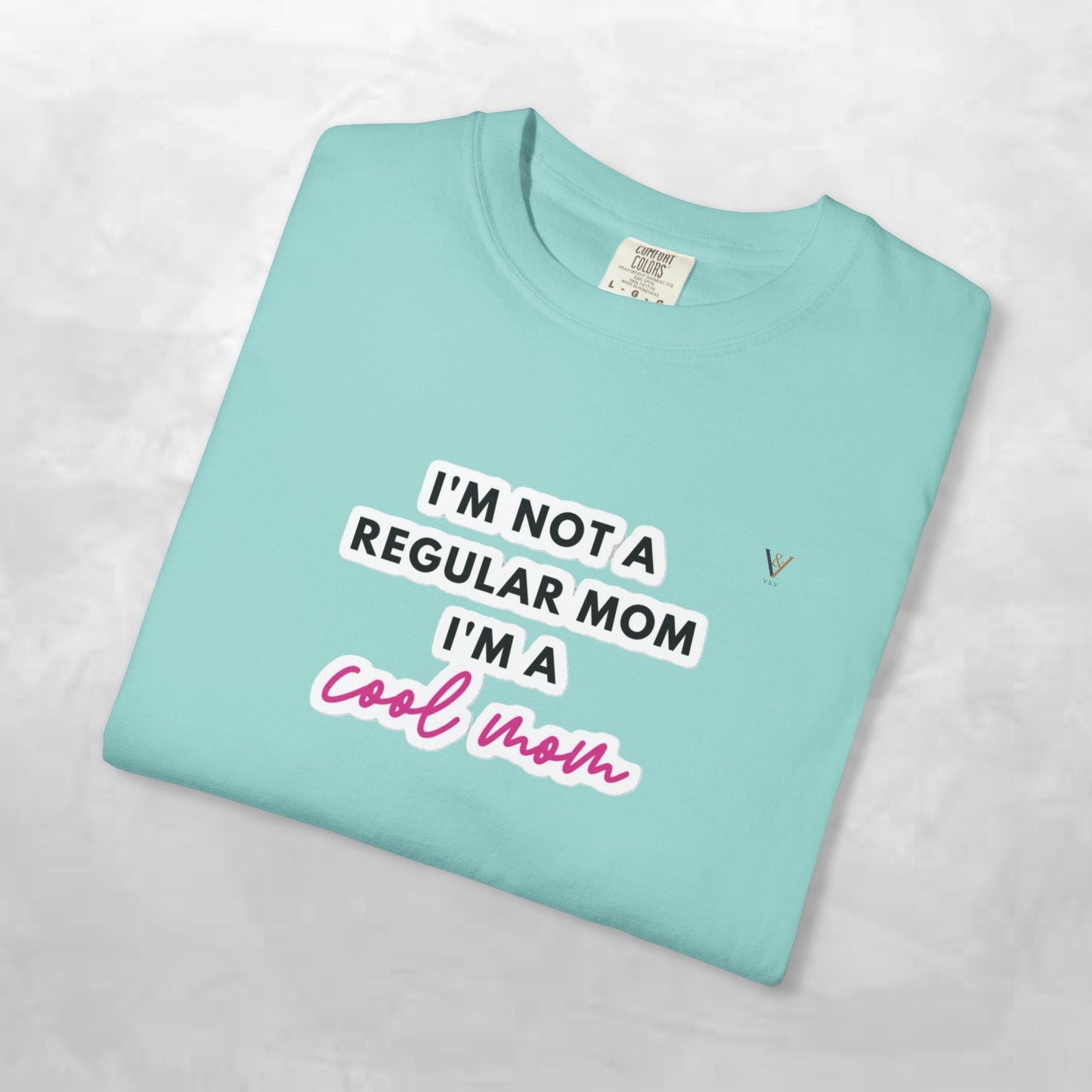 Cool Mom Unisex Garment-Dyed T-Shirt - Fun & Stylish Everyday Tee