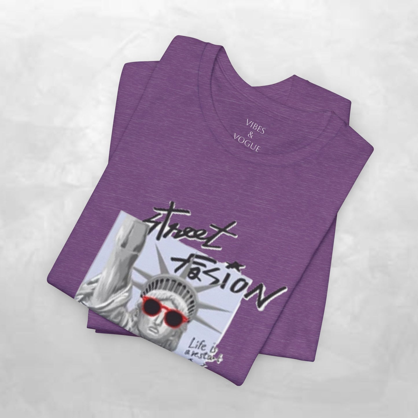 Statue of Liberty Graphic Tee, NYC Pride Shirt, Unisex Casual Wear, Summer Fashion, Unique Gift for Travelers