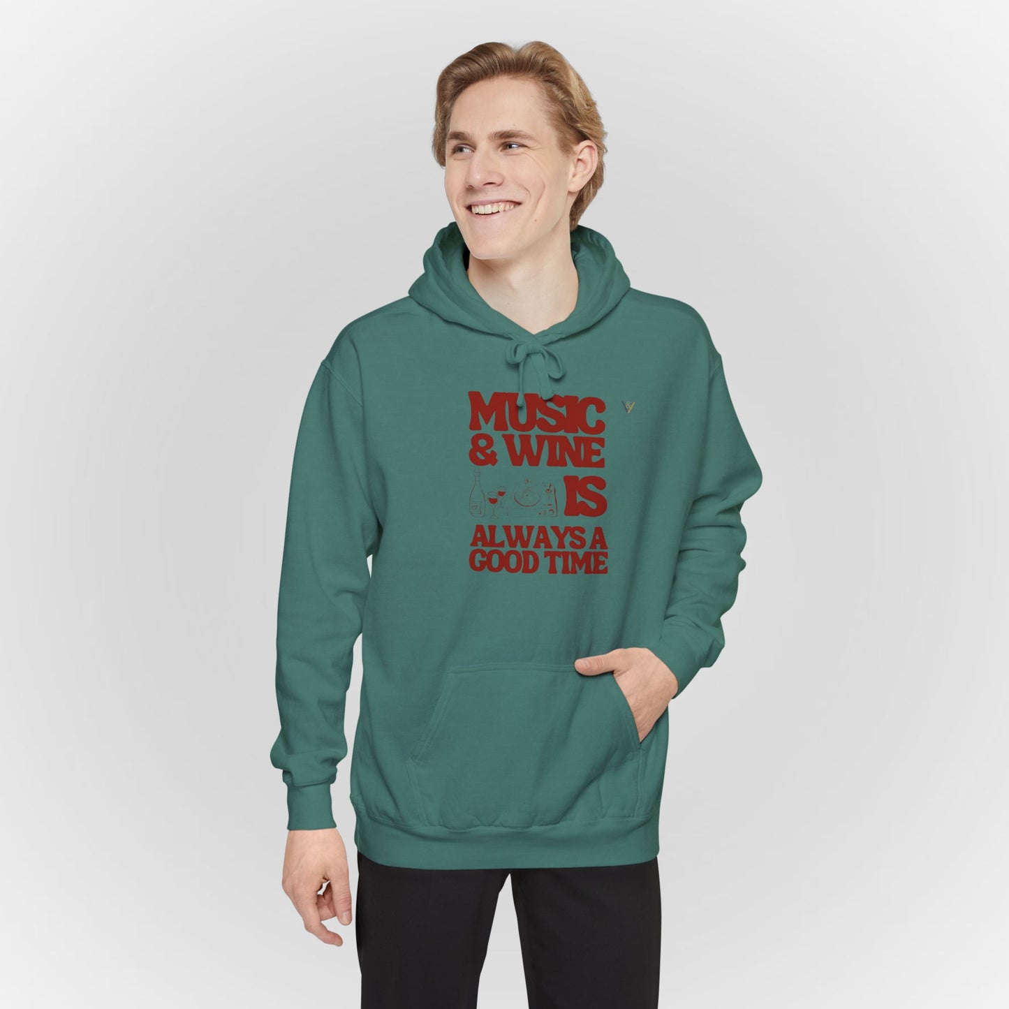 Comfortable Unisex Garment-Dyed Hoodie for Relaxed Days