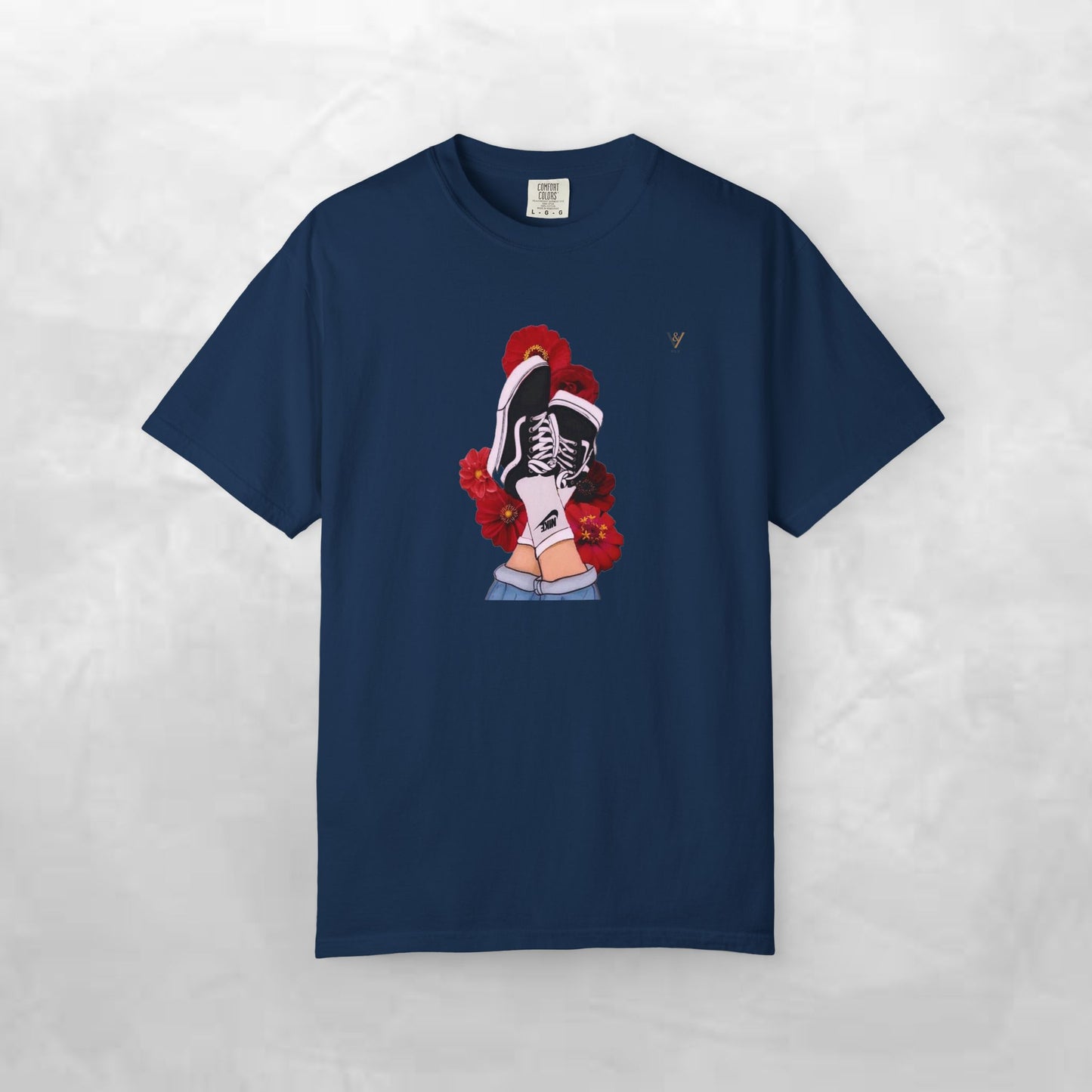 Trendy Graphic Tee with Floral Design, Unisex T-shirt, Streetwear Style, Casual Wear, Perfect for Summer