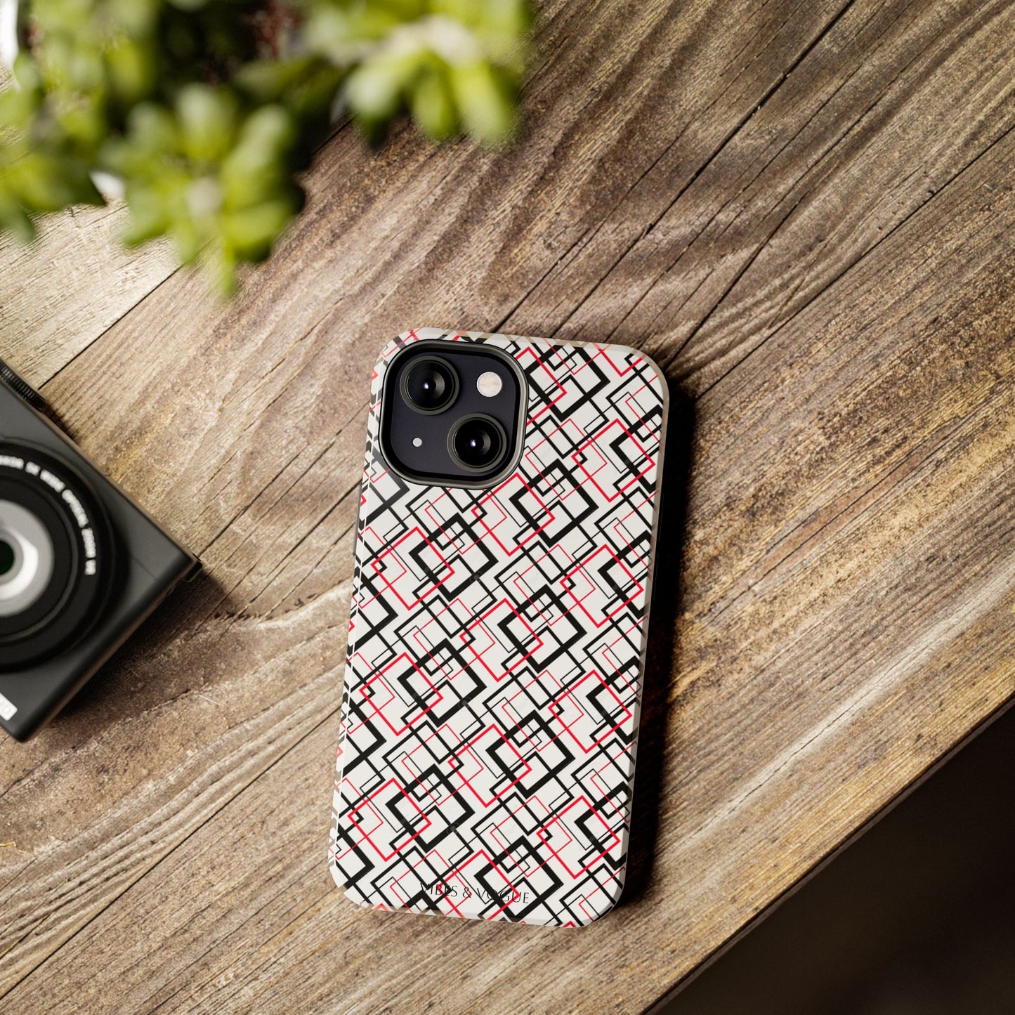 Stylish Geometric Tough Phone Case - Modern Design for Trendsetters