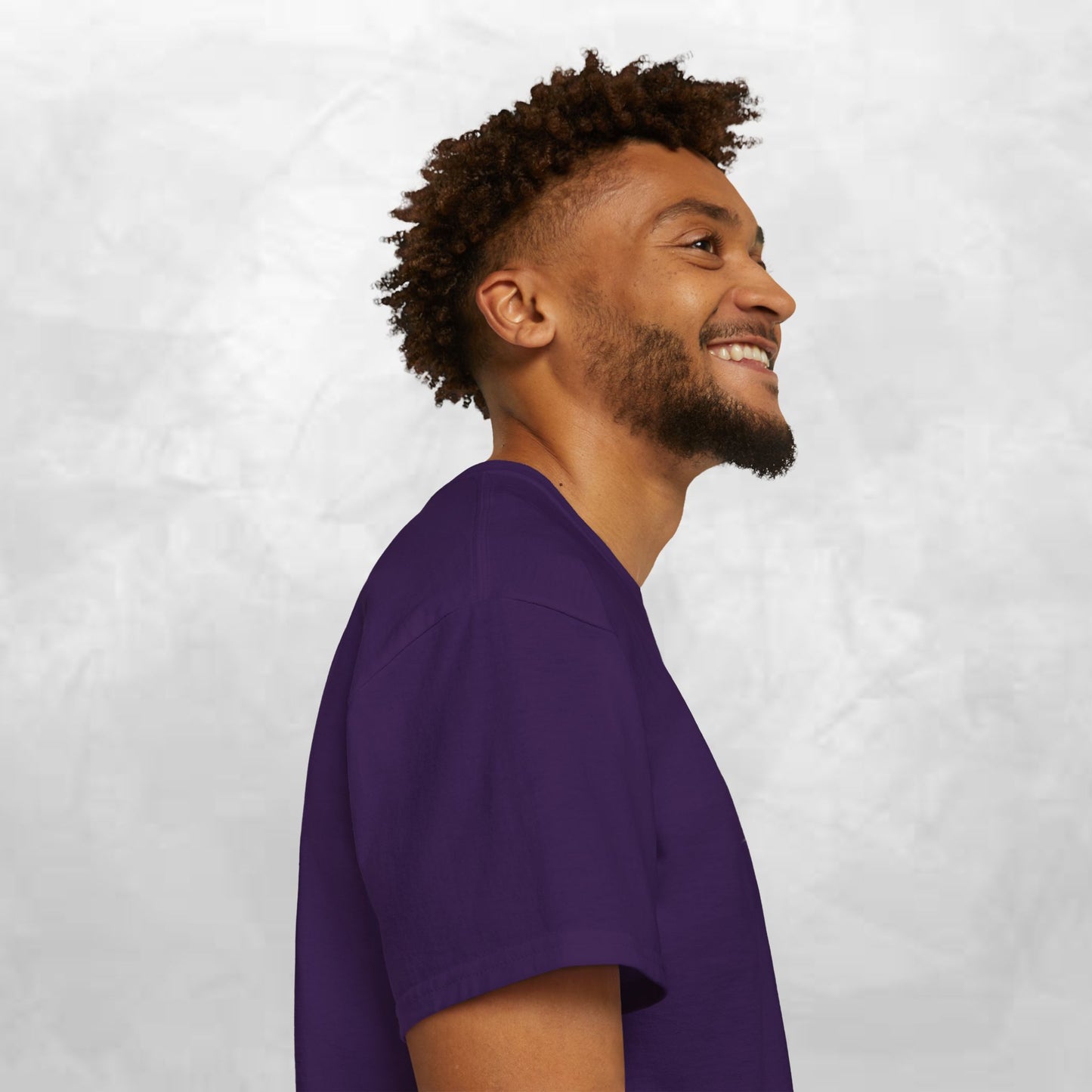 Funny Graphic Tee – "Happy Taco" Design for Food Lovers