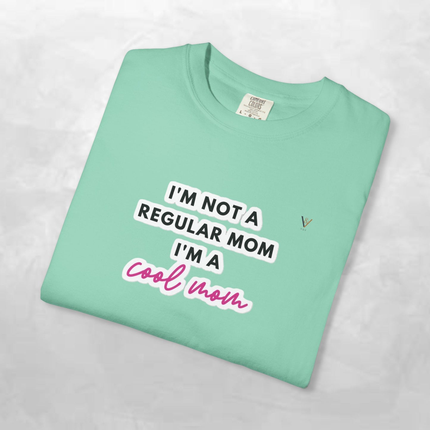 Cool Mom Unisex Garment-Dyed T-Shirt - Fun & Stylish Everyday Tee