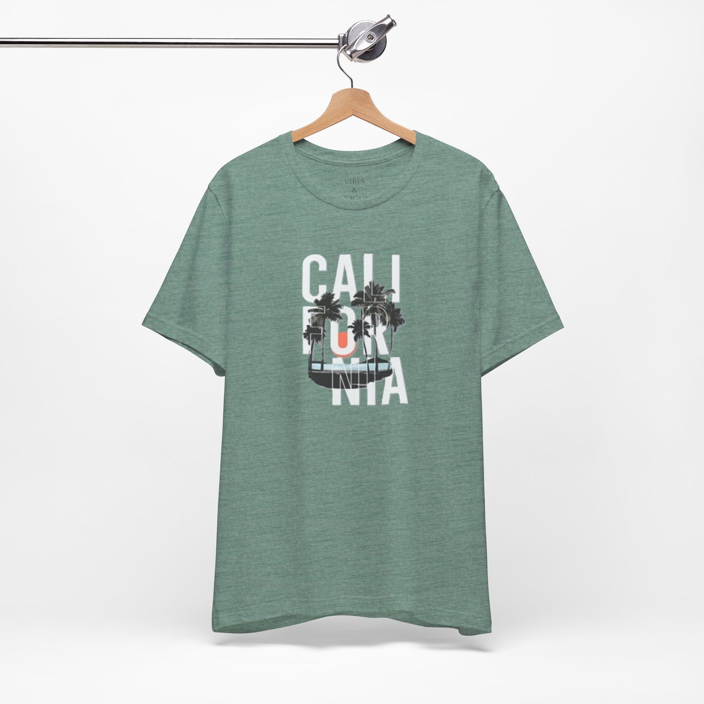 California Vibes Unisex Tee, Summer Fun T-Shirt, Casual Wear, Beach Day Shirt, Gift for Travelers, Holiday Fashion
