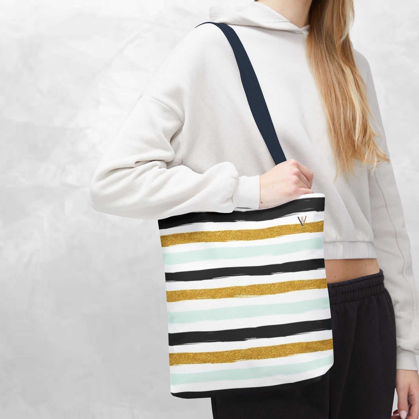 Chic Striped Tote Bag, Stylish Handbag, Casual Carryall, Everyday Shopper, Gift for Her, Beach Bag, Fashion Accessory