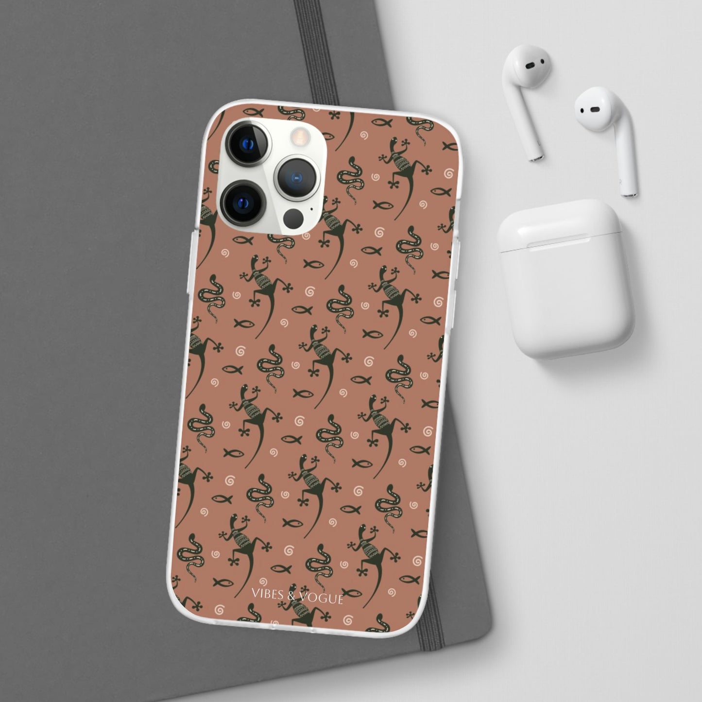 Whimsical Flexi Cases for Trendy Phone Protection, Stylish Accessories, Gift Idea for Animal Lovers, Eco-Friendly Design, Cute Lizard [...]