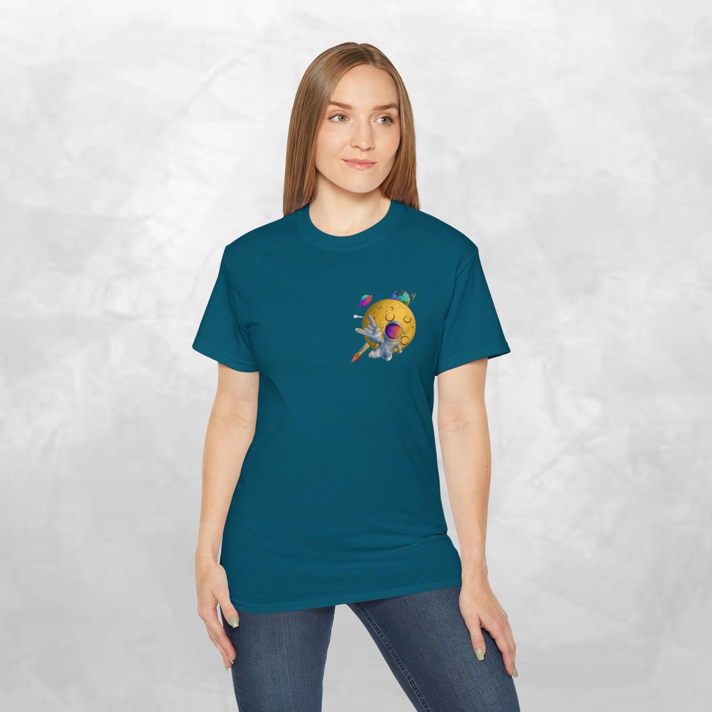 Funny Graphic Tee – "Happy Taco" Design for Food Lovers