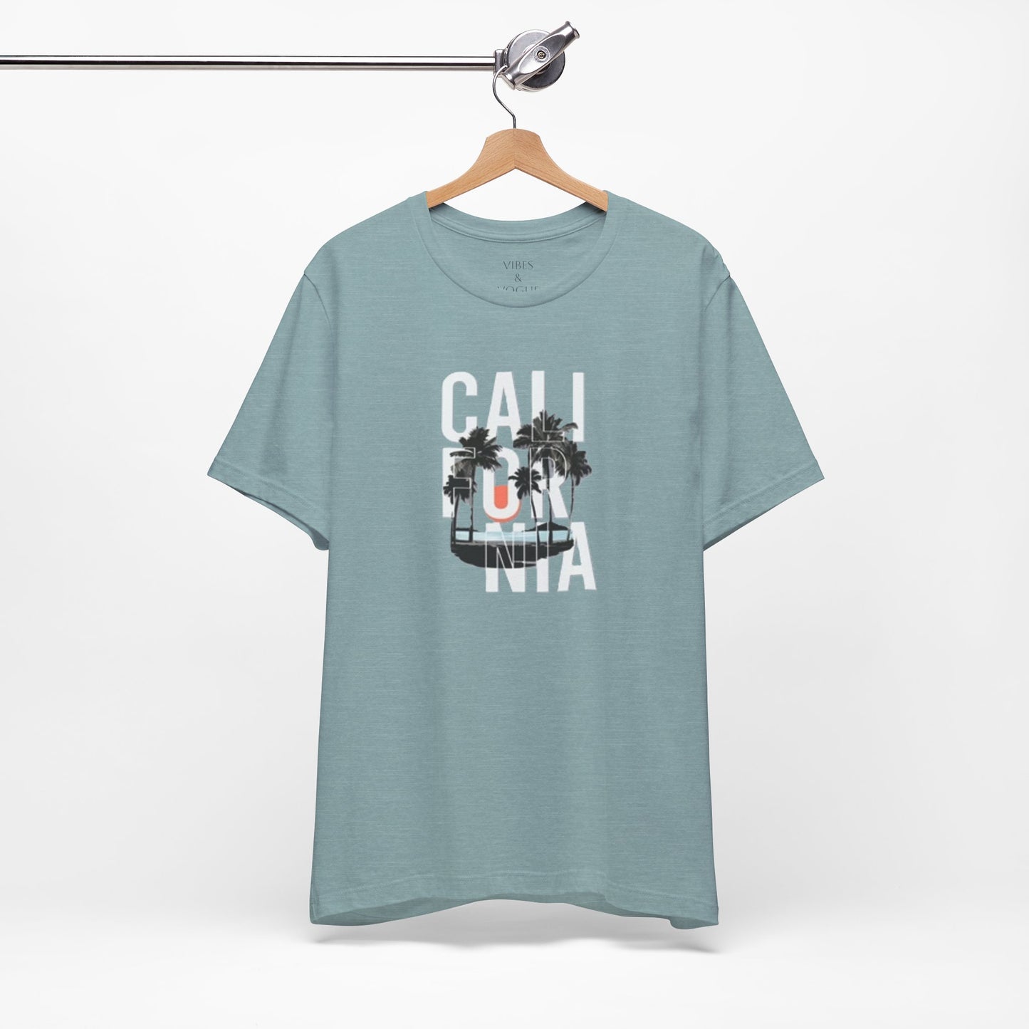 California Vibes Unisex Tee, Summer Fun T-Shirt, Casual Wear, Beach Day Shirt, Gift for Travelers, Holiday Fashion