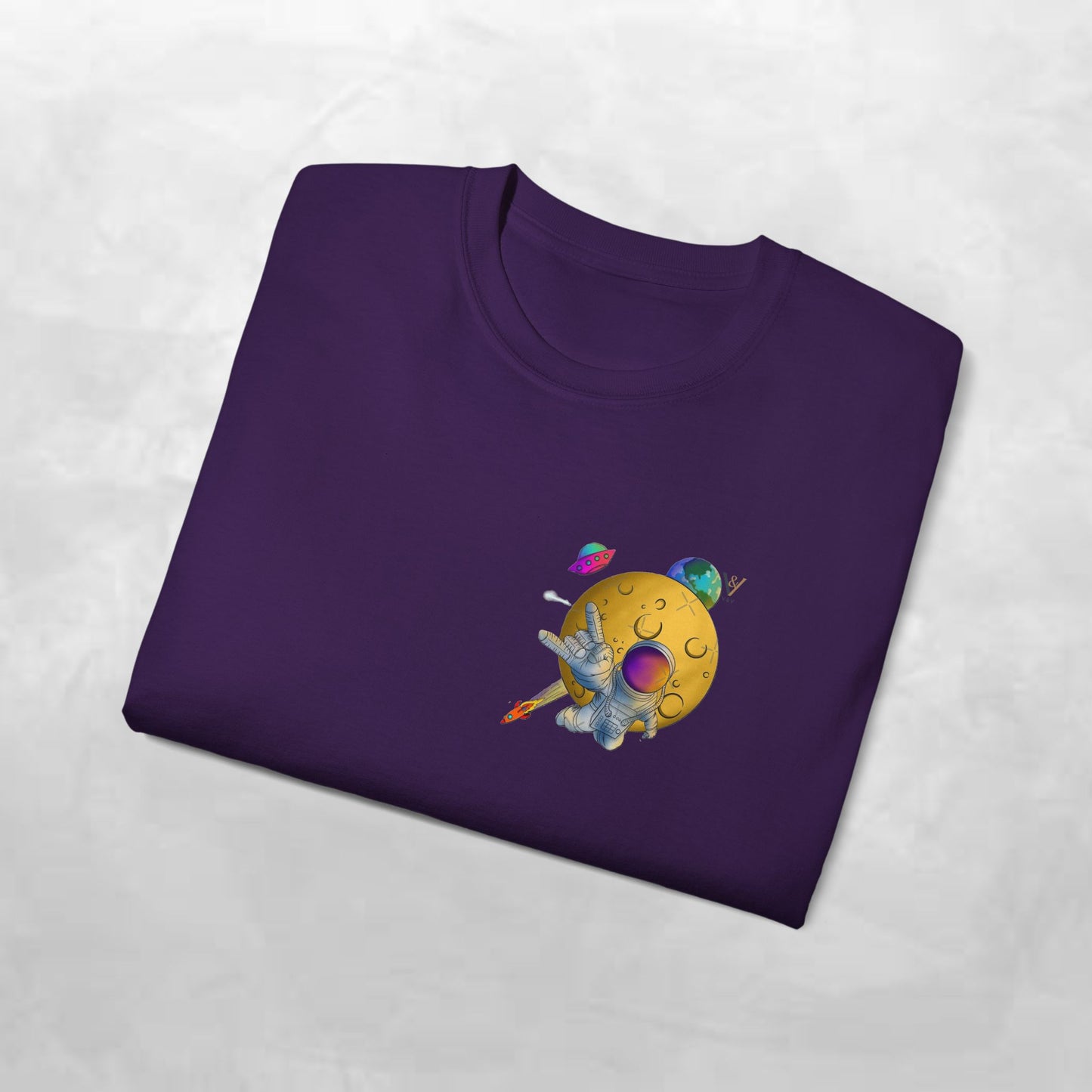 Funny Graphic Tee – "Happy Taco" Design for Food Lovers