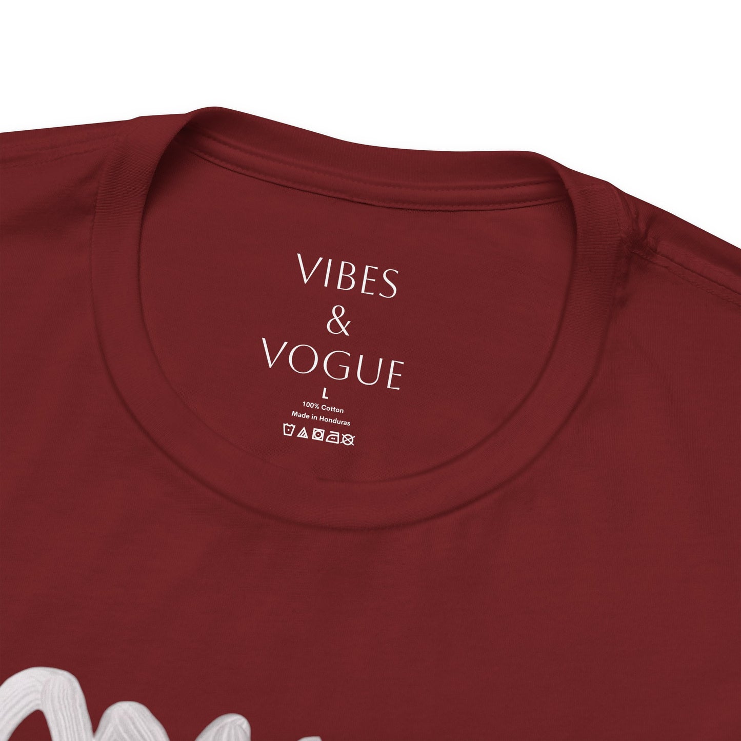 Vibes & Vogue Unisex Short Sleeve Tee - Trendy Graphic Tee for Fashion Lovers