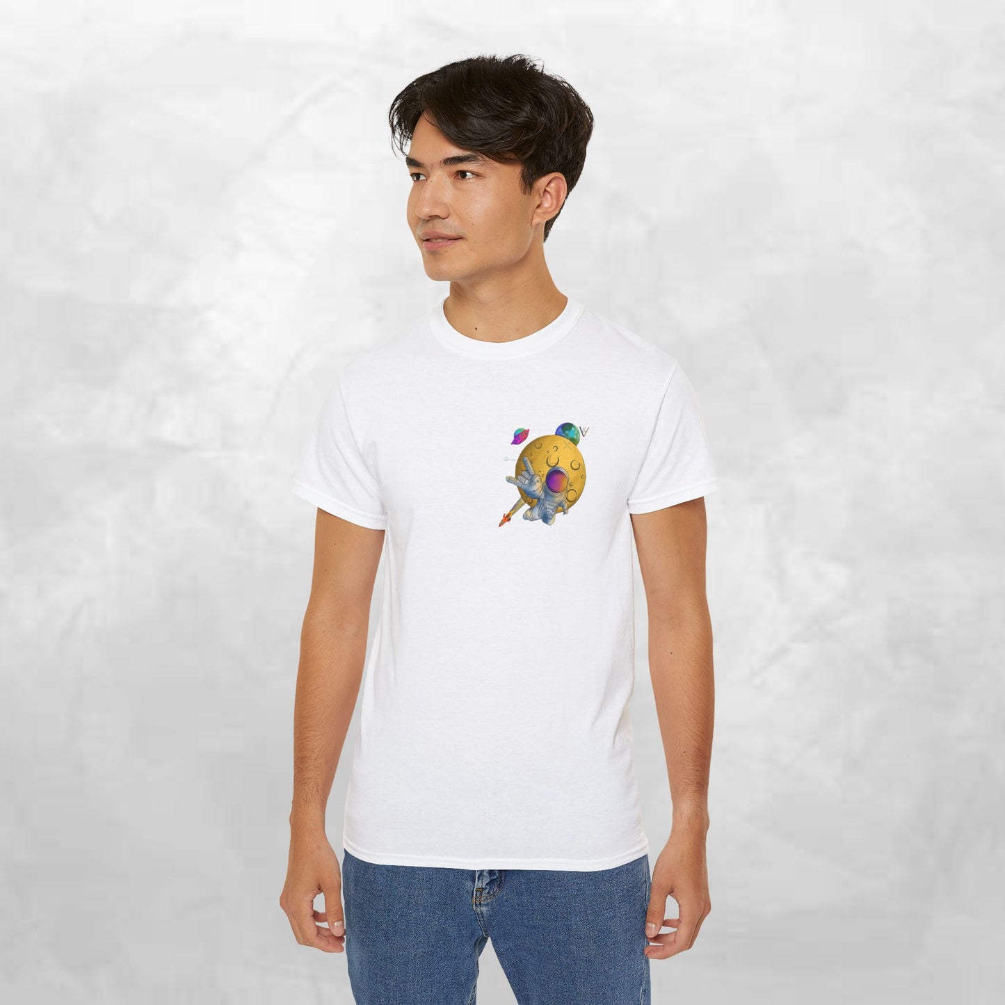 Funny Graphic Tee – "Happy Taco" Design for Food Lovers