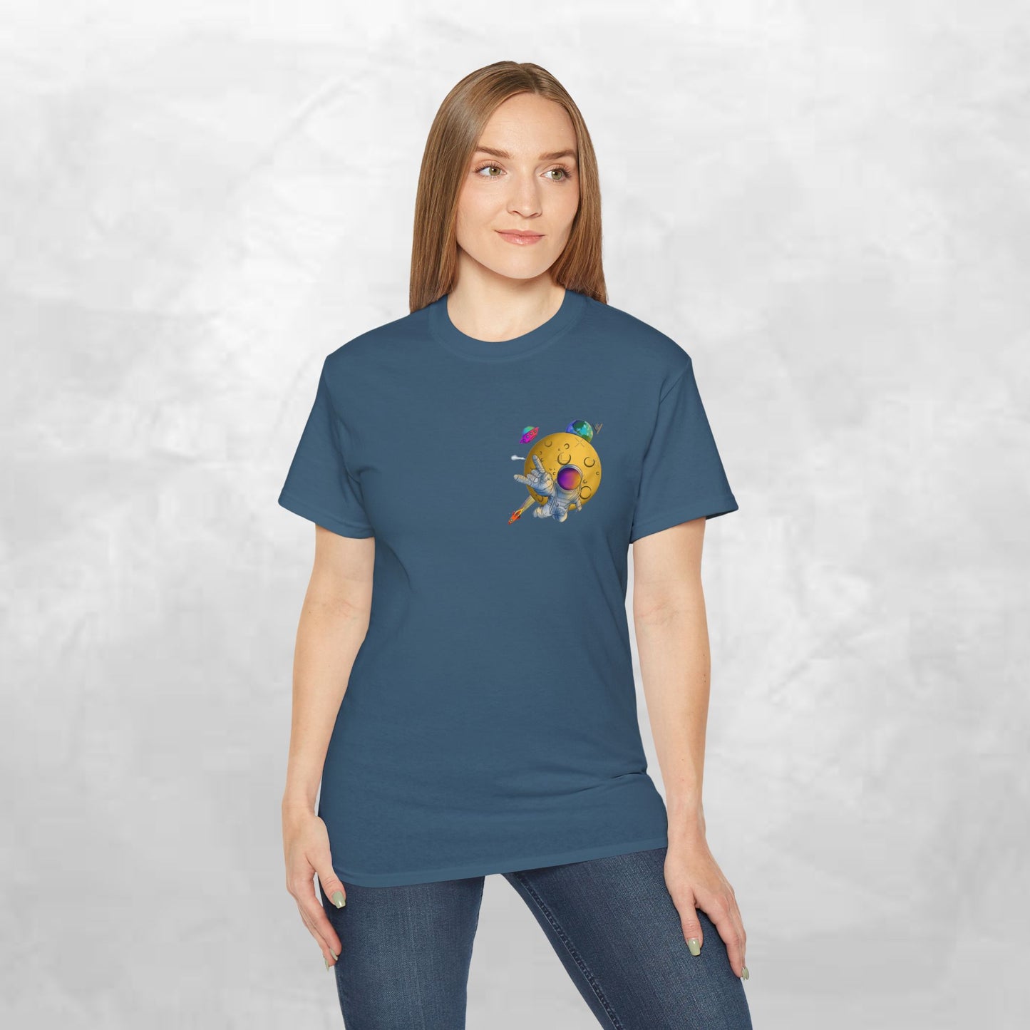 Funny Graphic Tee – "Happy Taco" Design for Food Lovers