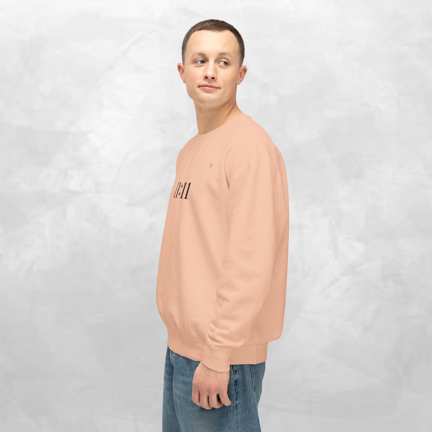 Cool Pigeon Graphic Crewneck Sweatshirt for Trendy Vibes