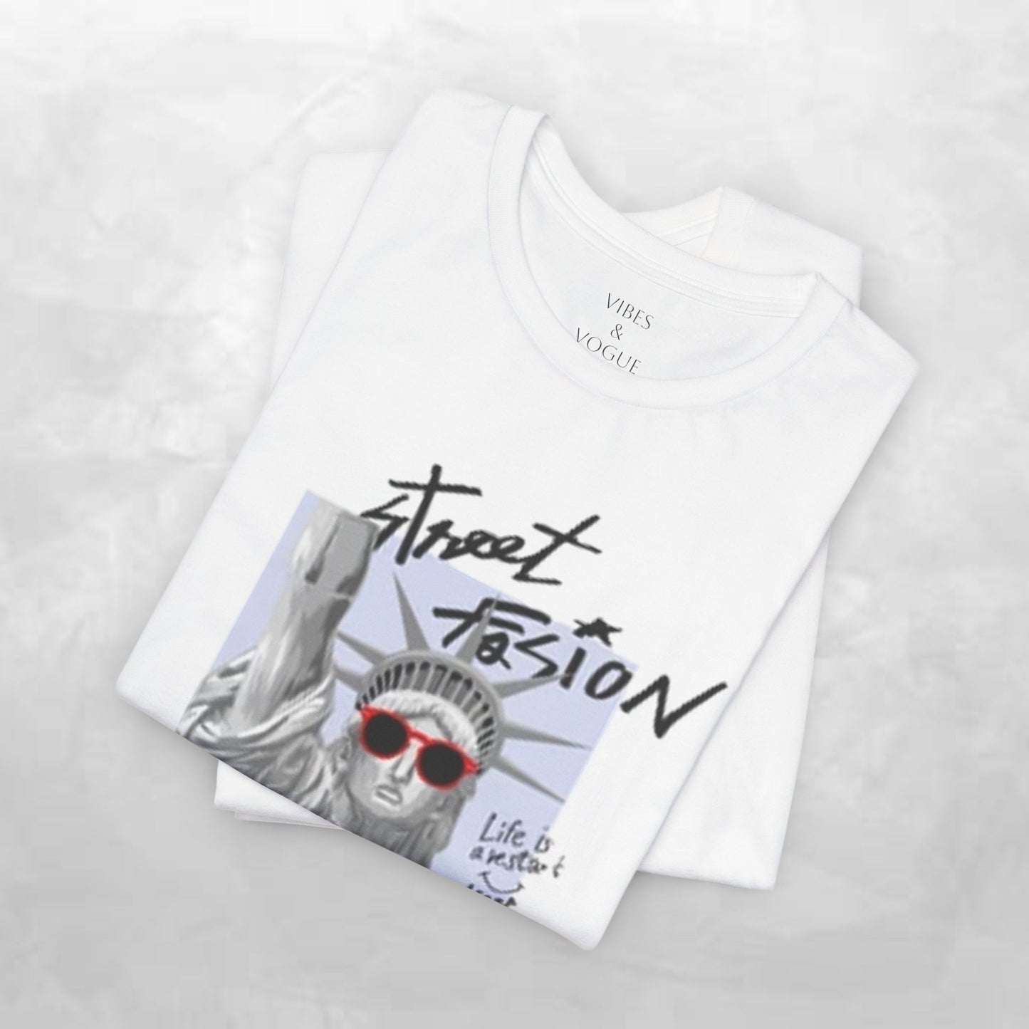 Statue of Liberty Graphic Tee, NYC Pride Shirt, Unisex Casual Wear, Summer Fashion, Unique Gift for Travelers